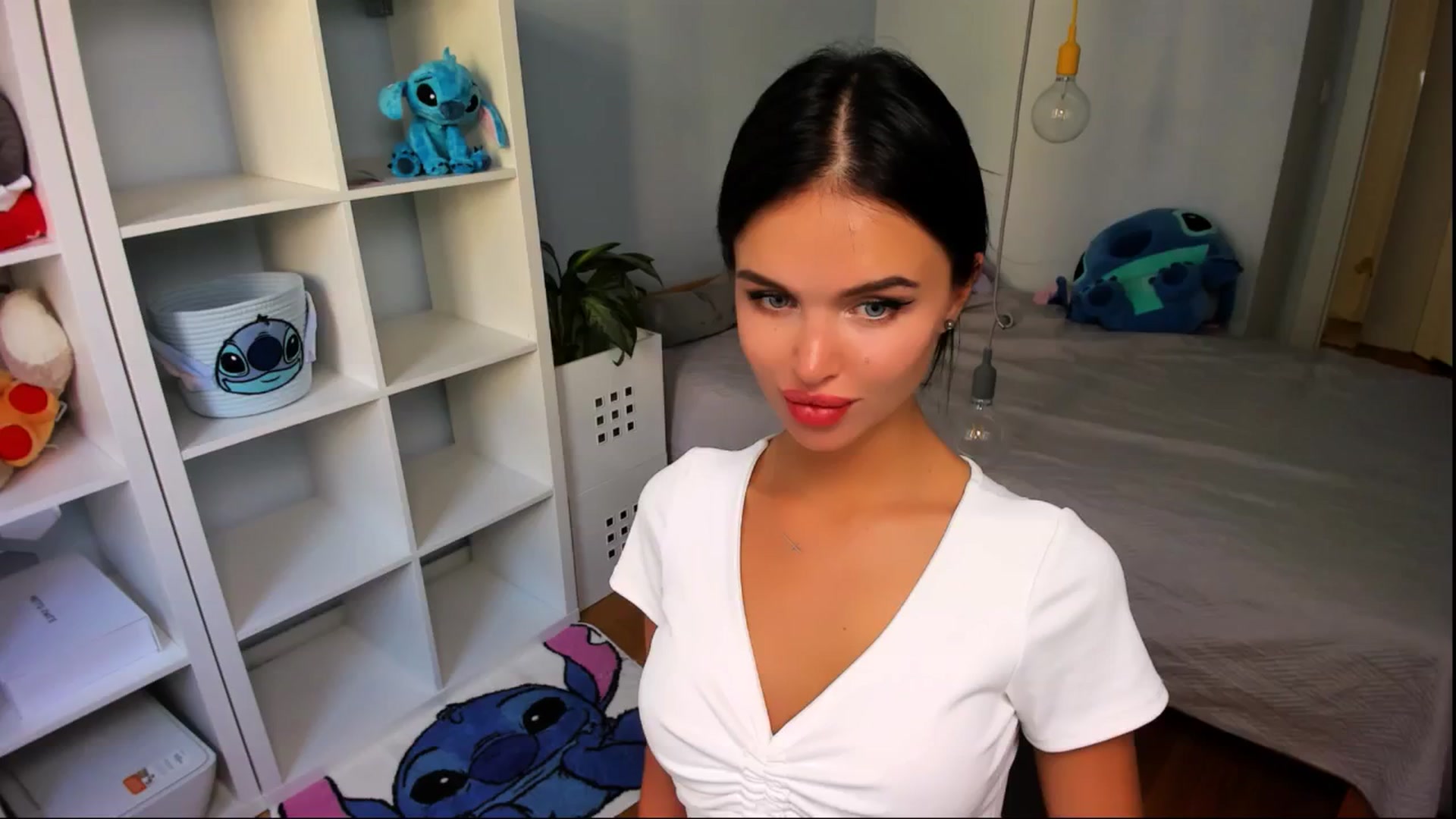 Gallery image thumbnail from Jennifercutie's myfreecams stream on, 08/28/2024, 16:00 image 11 of 20