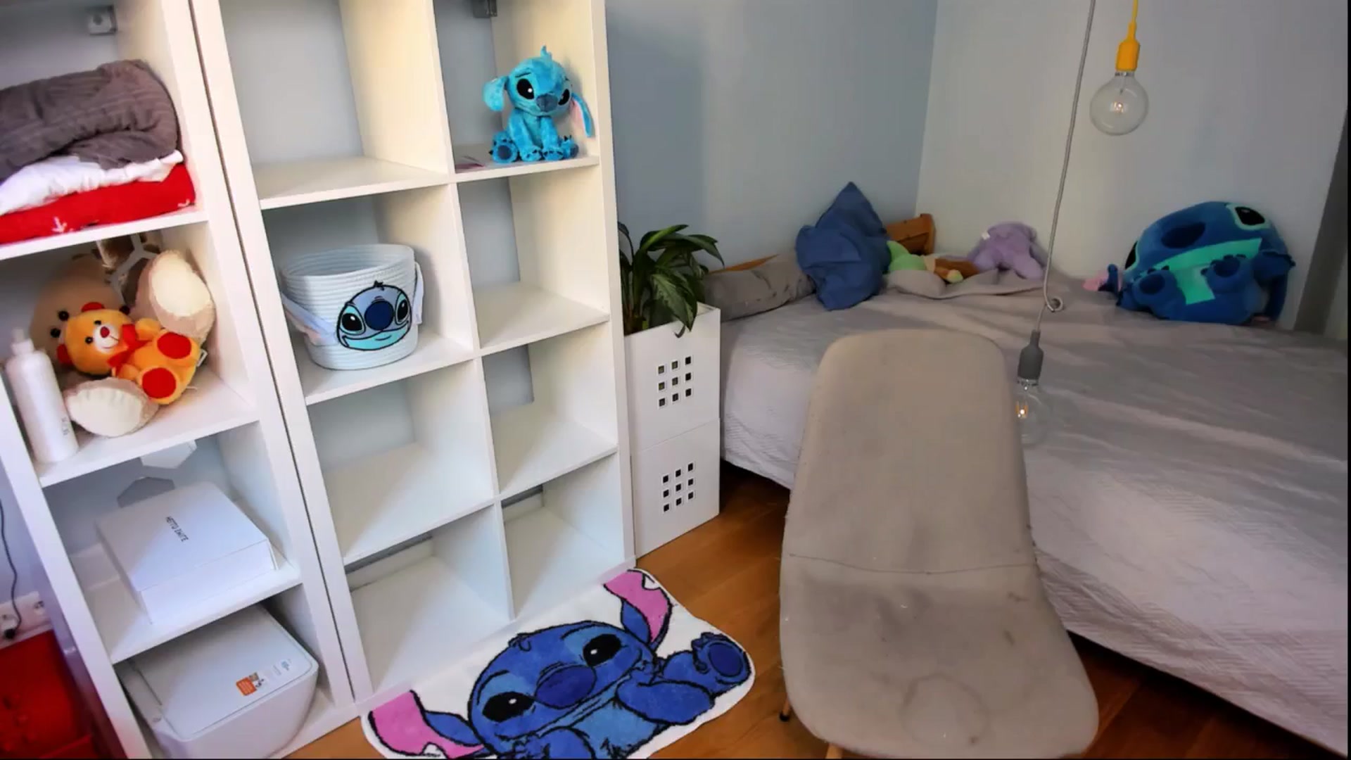 Gallery image thumbnail from Jennifercutie's myfreecams stream on, 08/28/2024, 16:00 image 17 of 20