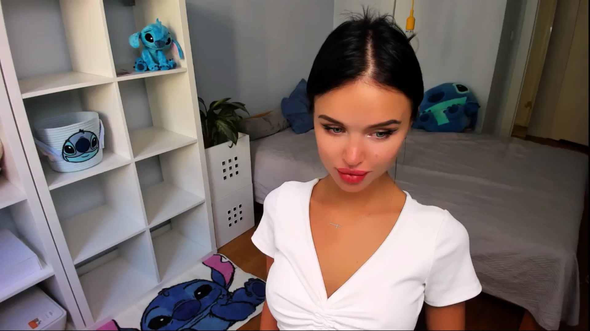 Gallery image thumbnail from Jennifercutie's myfreecams stream on, 08/28/2024, 16:00 image 7 of 20