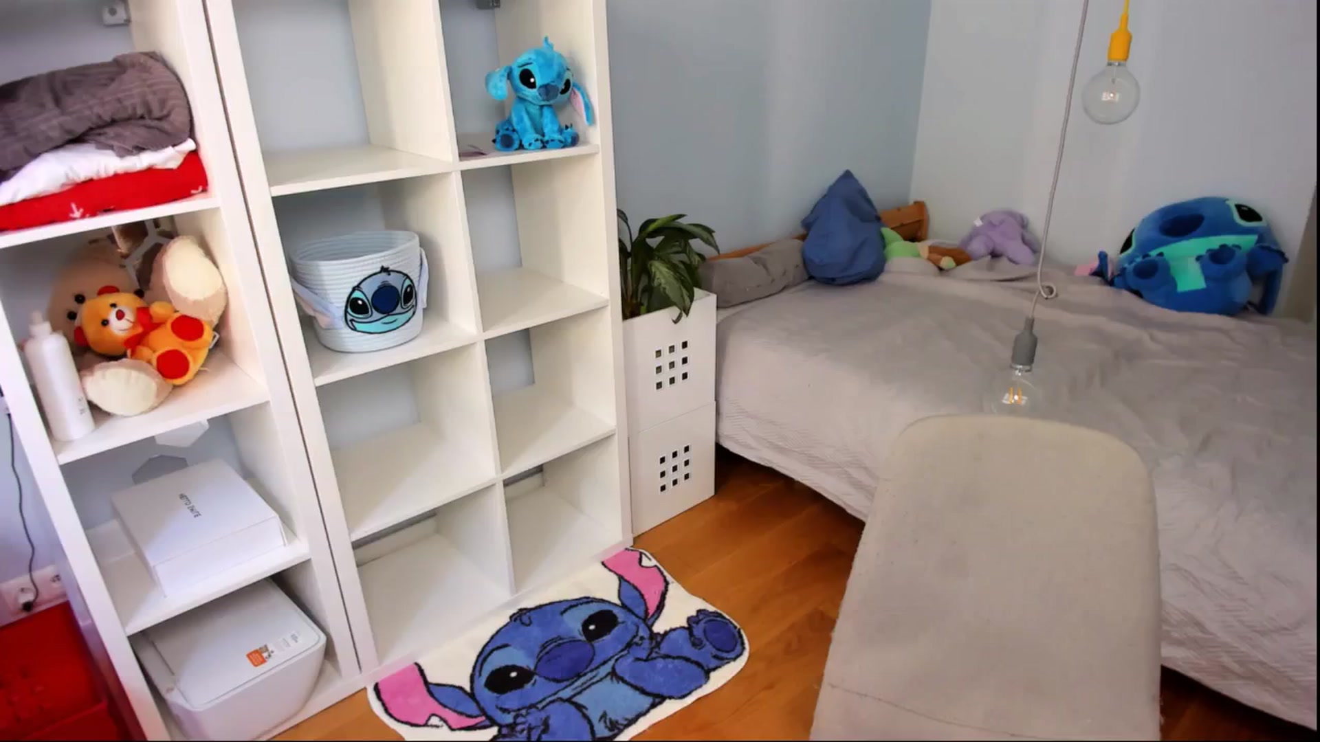 Gallery image thumbnail from Jennifercutie's myfreecams stream on, 08/29/2024, 13:27 image 15 of 20