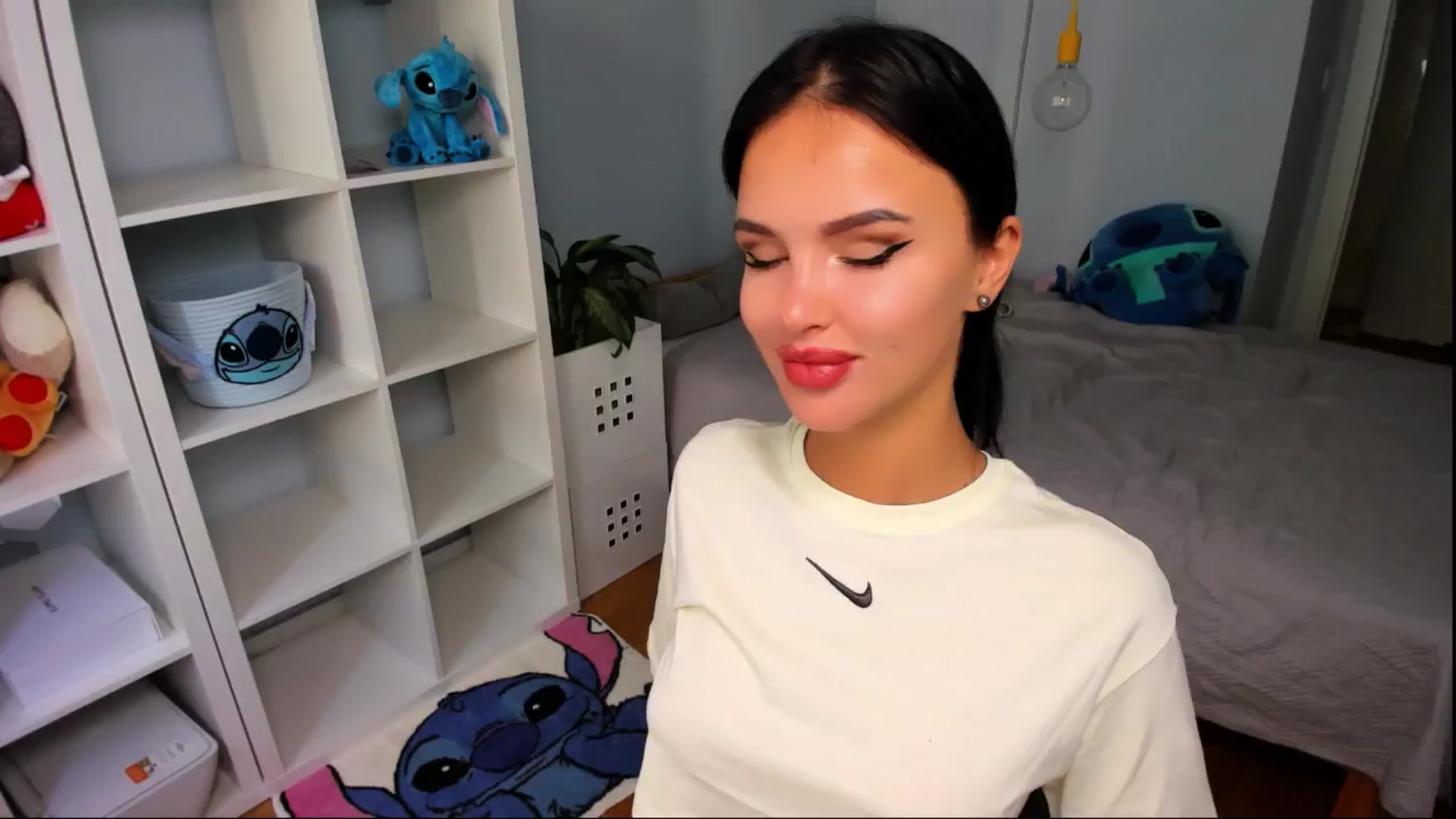 Gallery image thumbnail from Jennifercutie's myfreecams stream on, 08/29/2024, 13:27 image 10 of 20