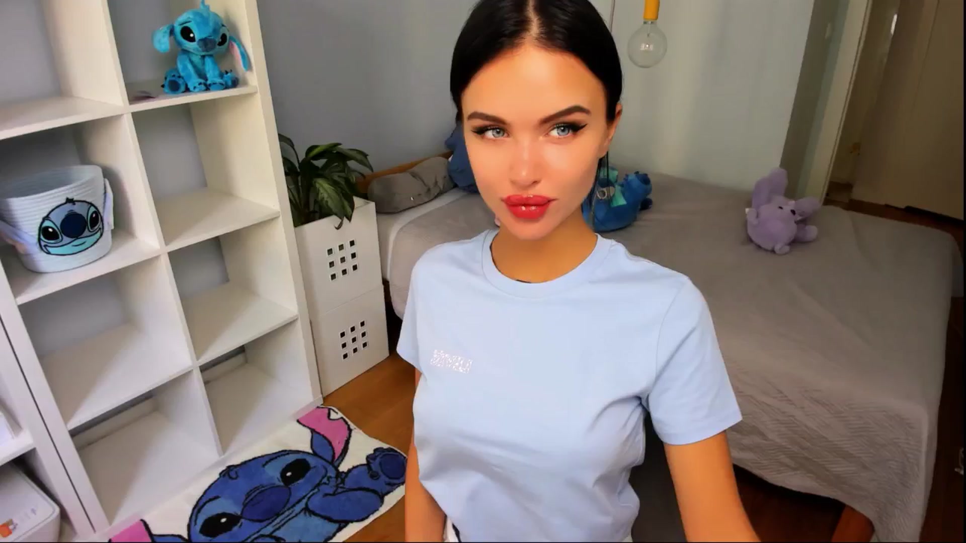 Gallery image thumbnail from Jennifercutie's myfreecams stream on, 08/30/2024, 11:32 image 10 of 20