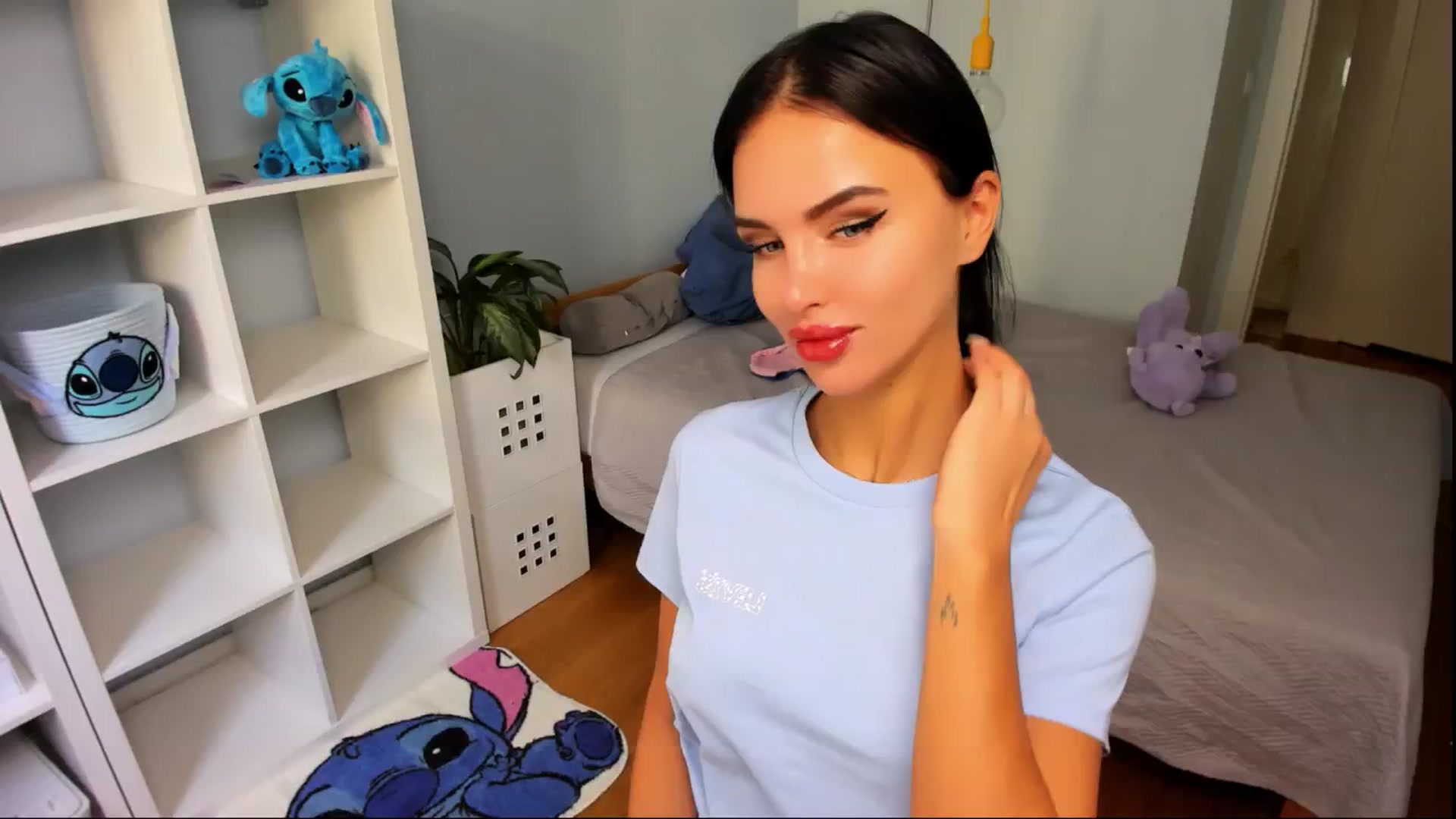 Gallery image thumbnail from Jennifercutie's myfreecams stream on, 08/30/2024, 11:32 image 14 of 20