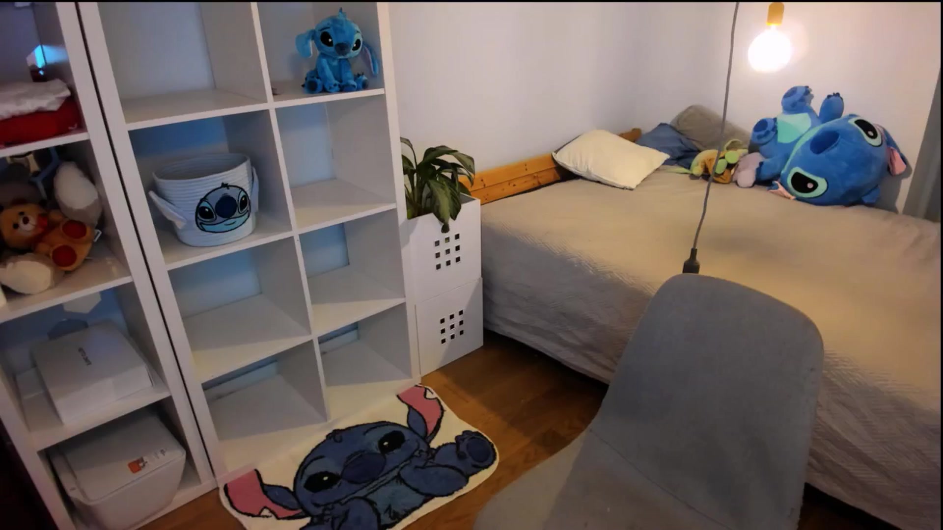 Gallery image thumbnail from Jennifercutie's myfreecams stream on, 09/04/2024, 21:39 image 10 of 20