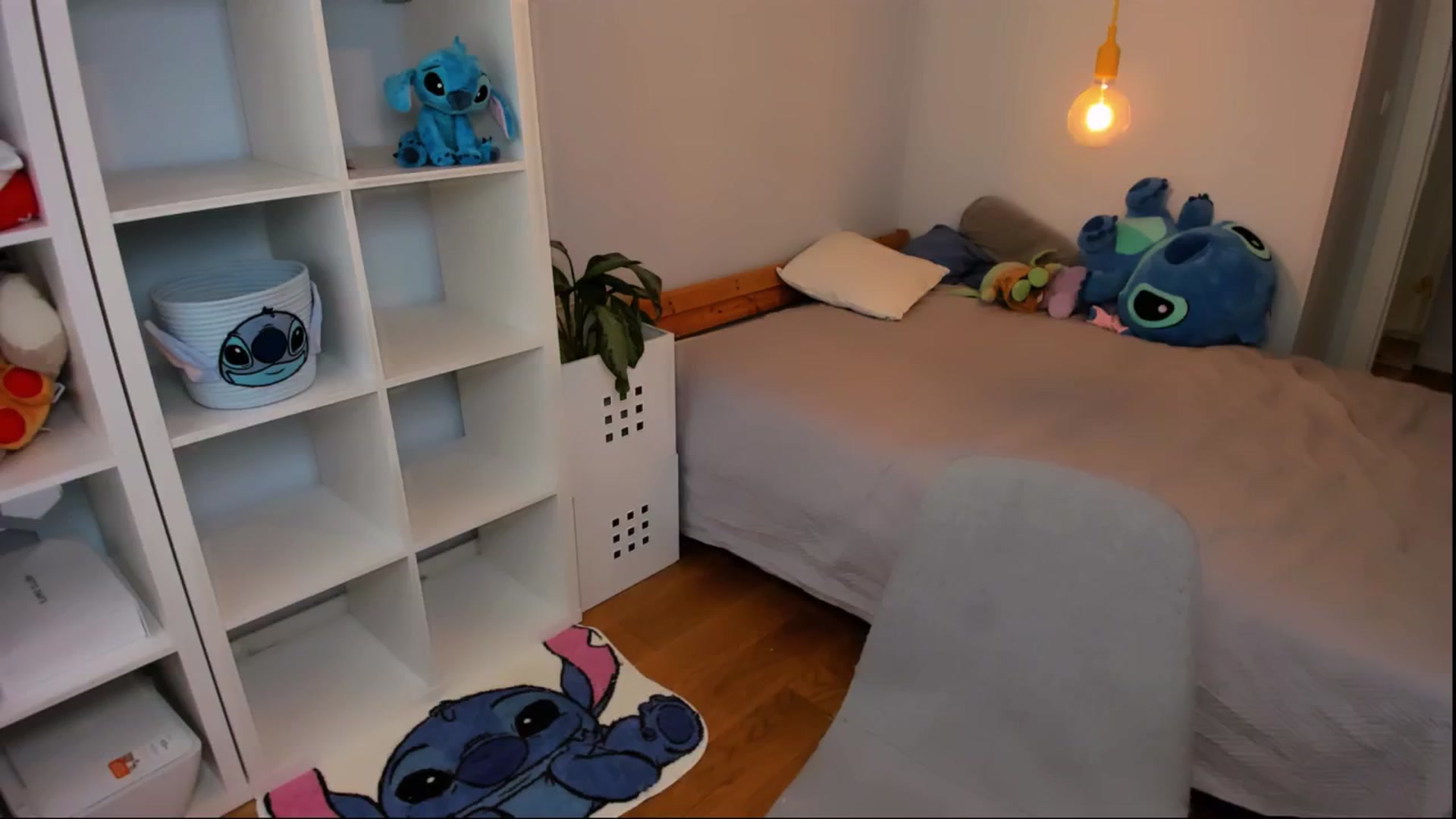 Gallery image thumbnail from Jennifercutie's myfreecams stream on, 09/06/2024, 14:05 image 19 of 20