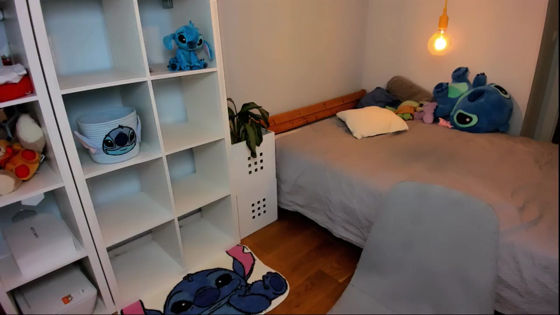 Gallery image thumbnail from Jennifercutie's myfreecams stream on, 09/07/2024, 17:35 image 6 of 20