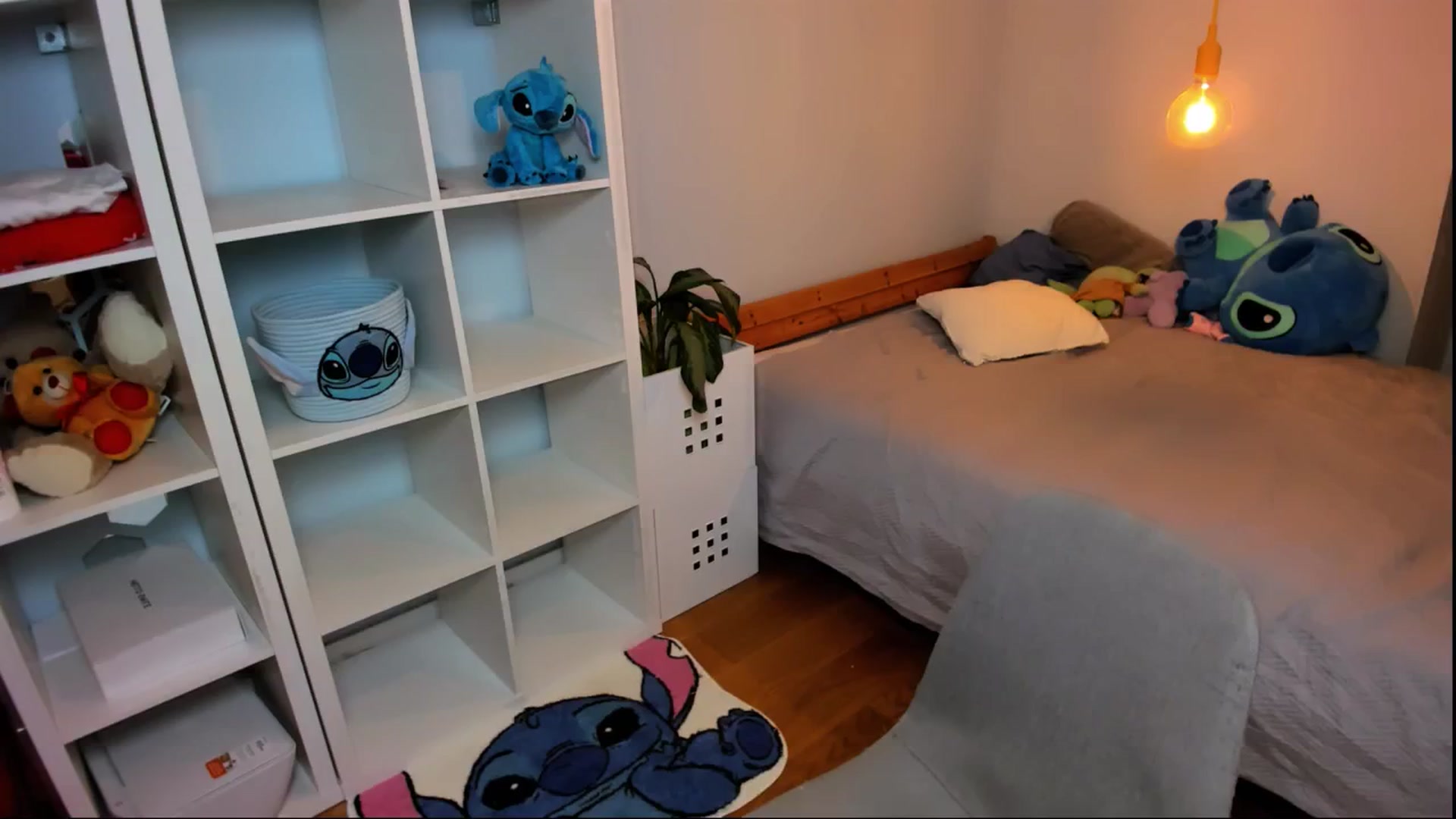 Gallery image thumbnail from Jennifercutie's myfreecams stream on, 09/07/2024, 20:37 image 13 of 20