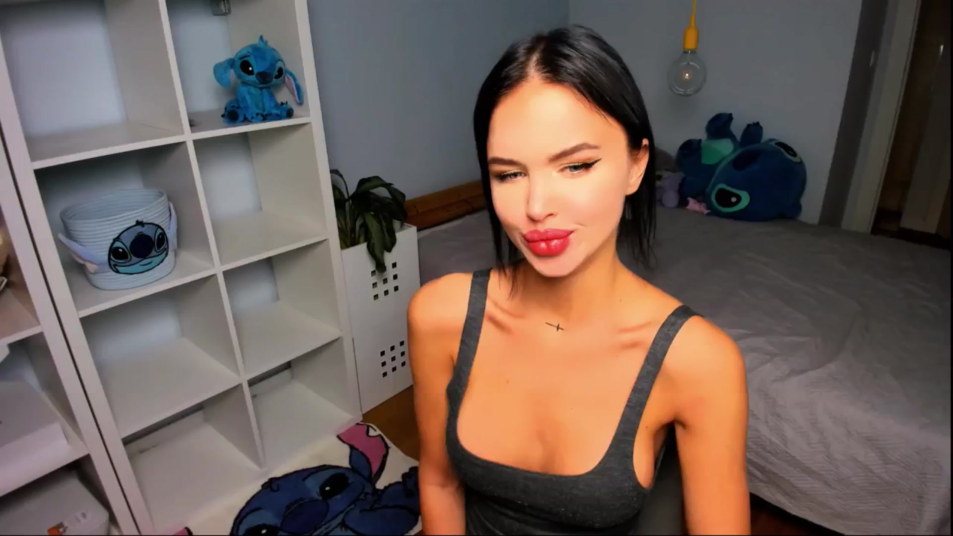 Gallery image thumbnail from Jennifercutie's myfreecams stream on, 09/07/2024, 21:22 image 10 of 20