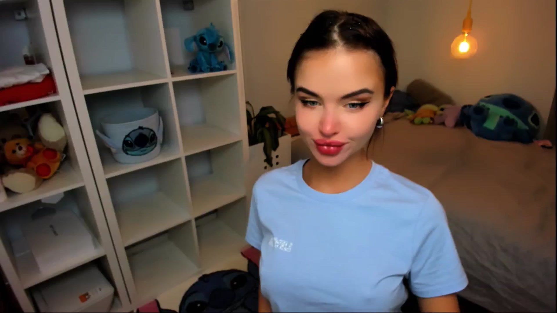 Gallery image thumbnail from Jennifercutie's myfreecams stream on, 09/09/2024, 14:04 image 15 of 20