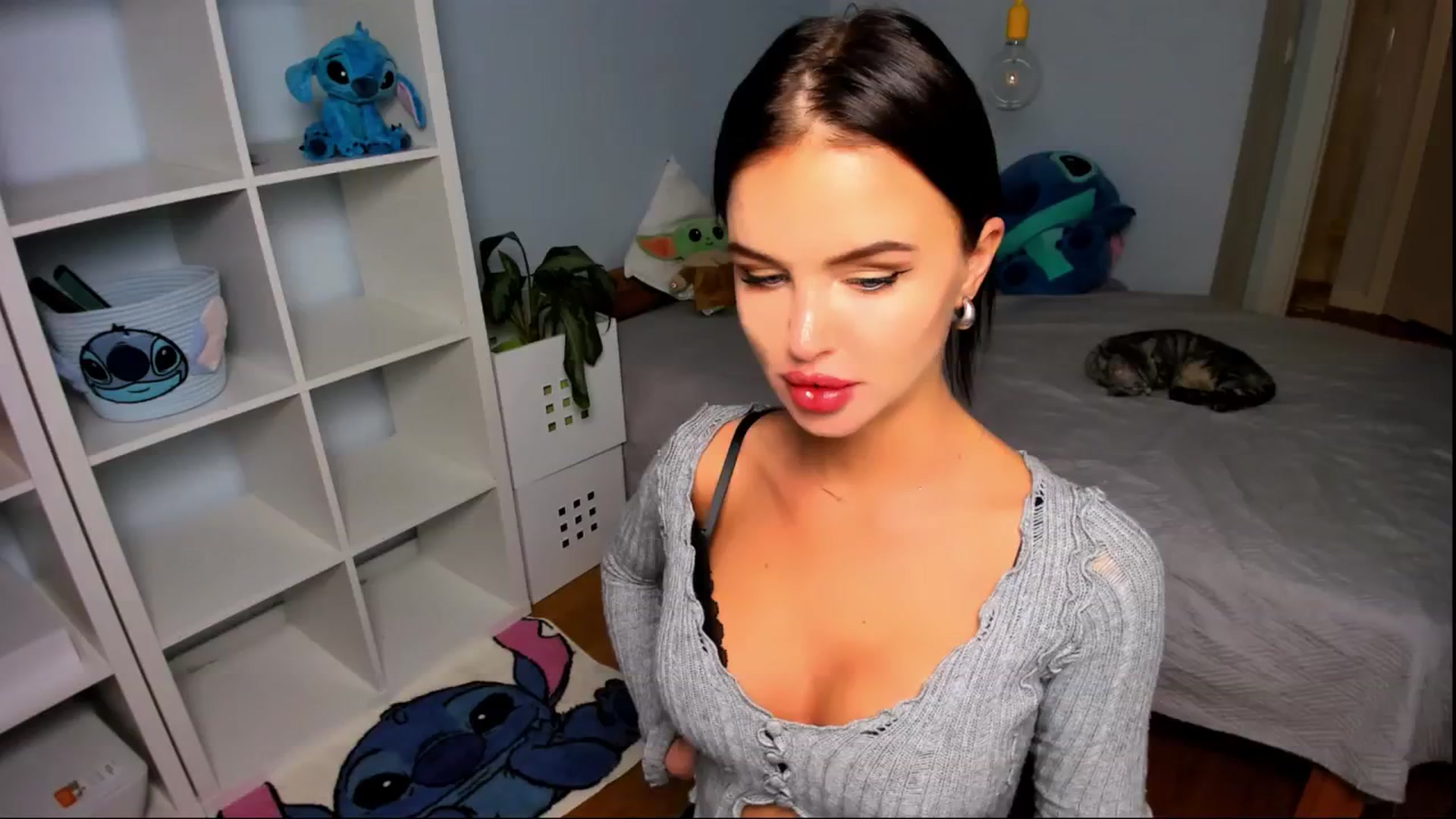 Gallery image thumbnail from Jennifercutie's myfreecams stream on, 09/10/2024, 17:36 image 13 of 20