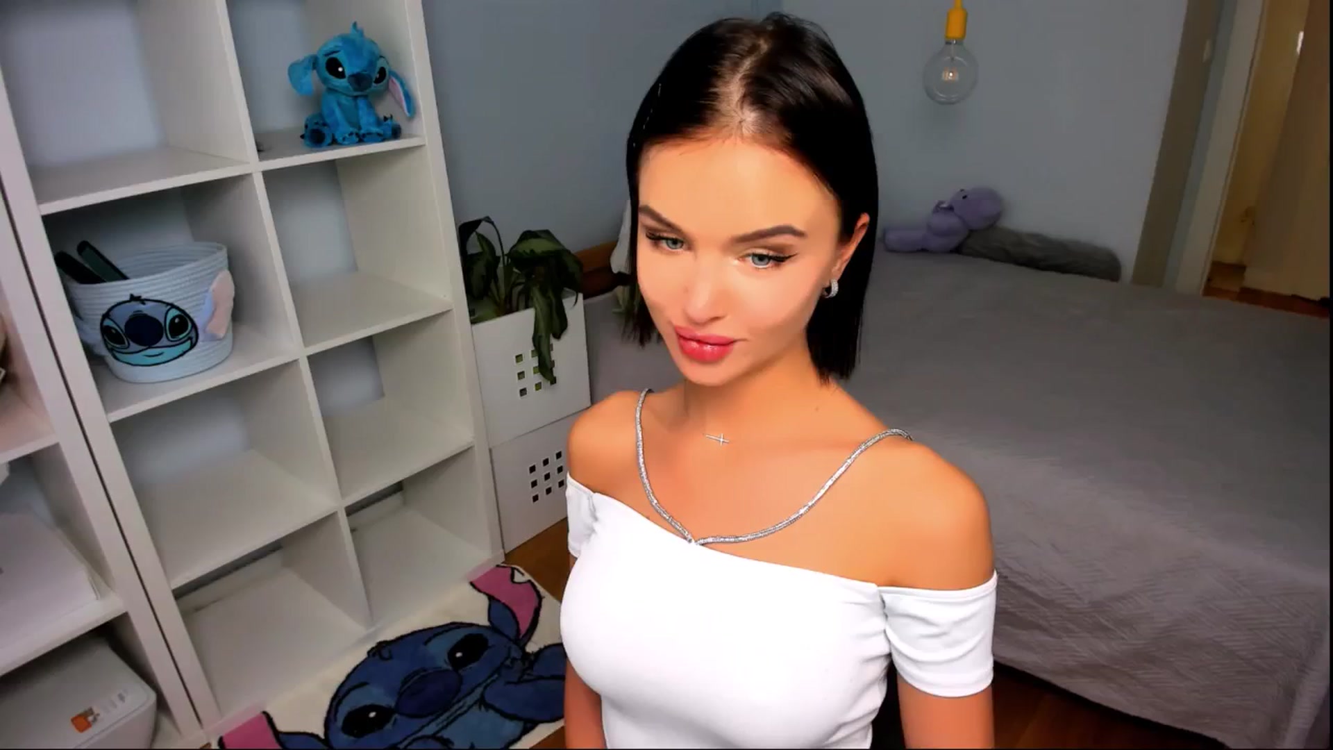 Gallery image thumbnail from Jennifercutie's myfreecams stream on, 09/11/2024, 17:11 image 9 of 20