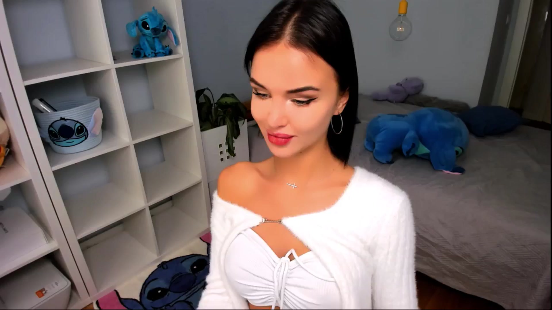Gallery image thumbnail from Jennifercutie's myfreecams stream on, 09/12/2024, 14:10 image 11 of 20