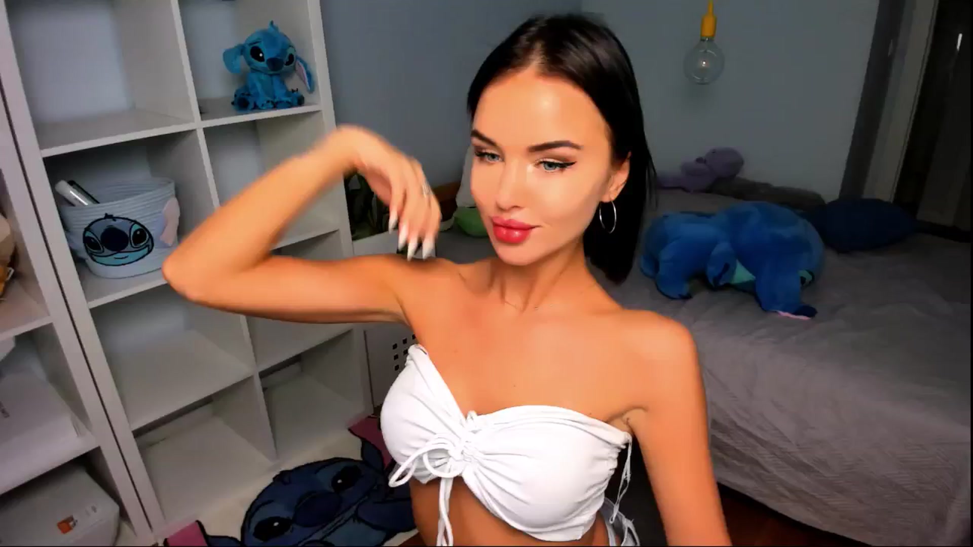 Gallery image thumbnail from Jennifercutie's myfreecams stream on, 09/12/2024, 15:40 image 16 of 20