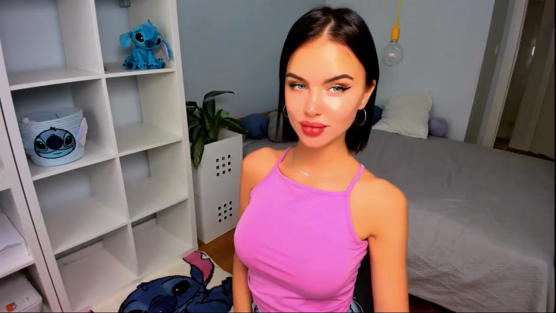 Gallery image thumbnail from Jennifercutie's myfreecams stream on, 09/15/2024, 13:34 image 3 of 20