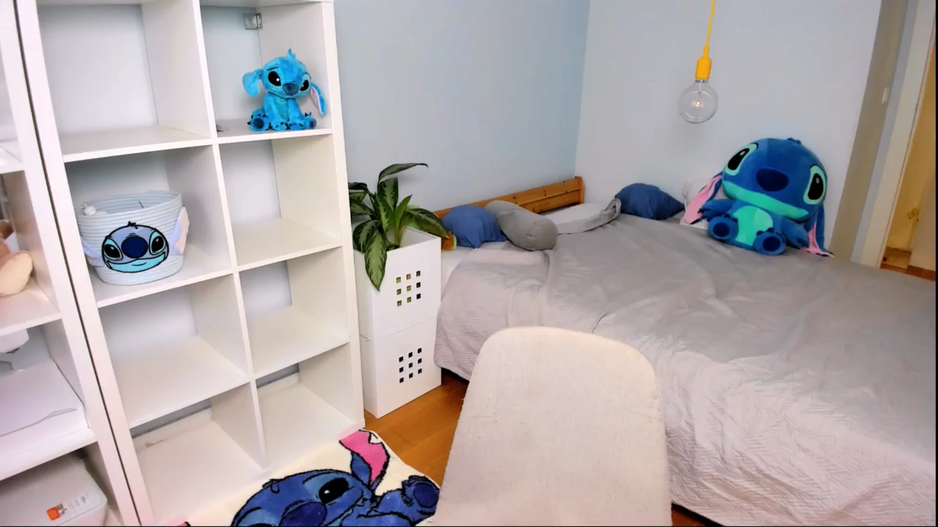 Gallery image thumbnail from Jennifercutie's myfreecams stream on, 09/16/2024, 15:44 image 10 of 20