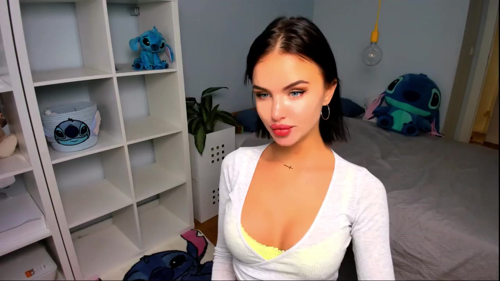 Gallery image thumbnail from Jennifercutie's myfreecams stream on, 09/16/2024, 15:44 image 6 of 20