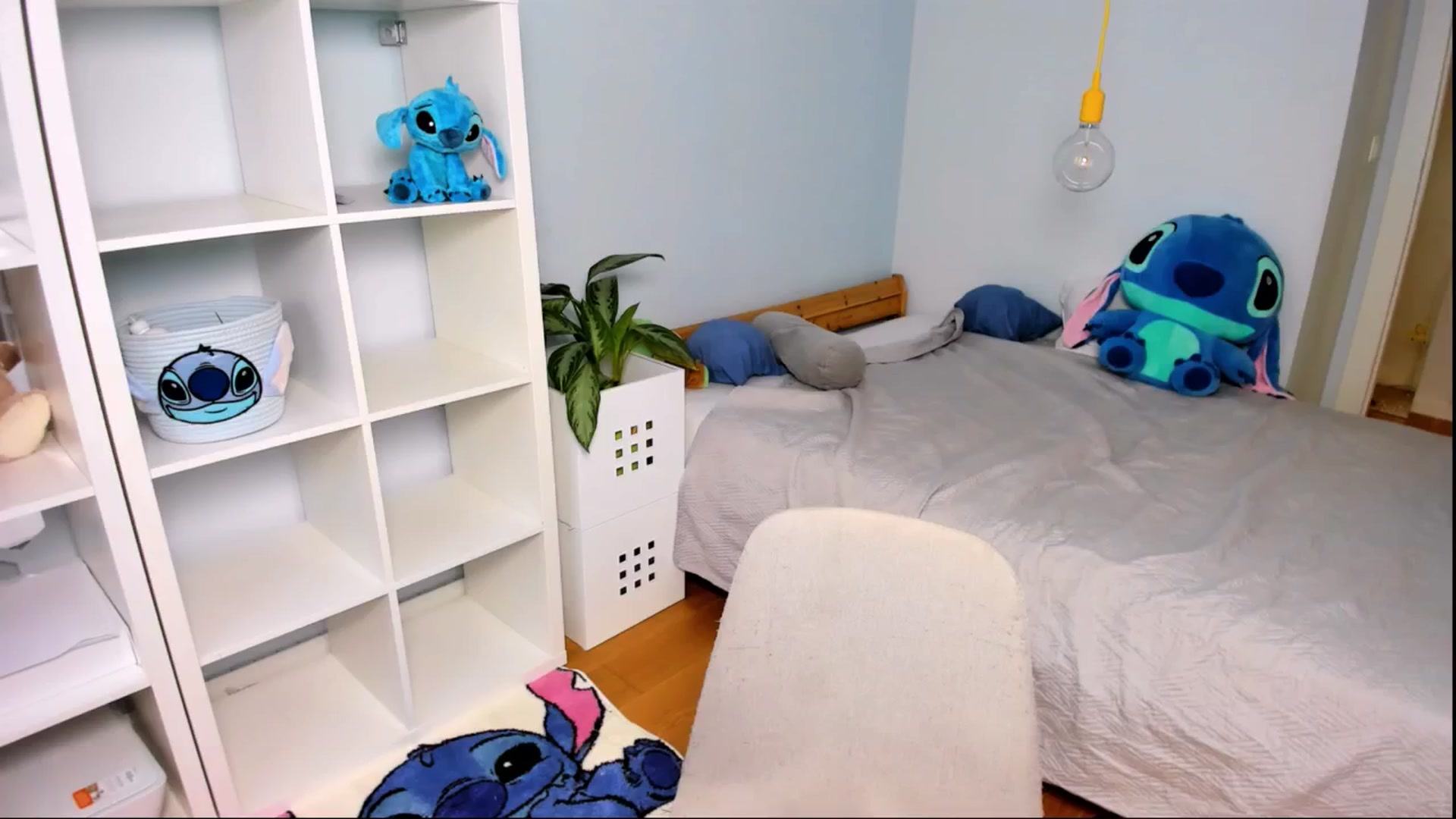 Gallery image thumbnail from Jennifercutie's myfreecams stream on, 09/16/2024, 15:44 image 15 of 20
