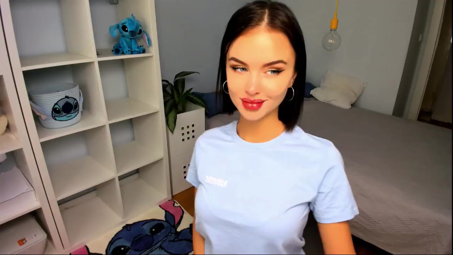 Gallery image thumbnail from Jennifercutie's myfreecams stream on, 09/18/2024, 12:06 image 17 of 20