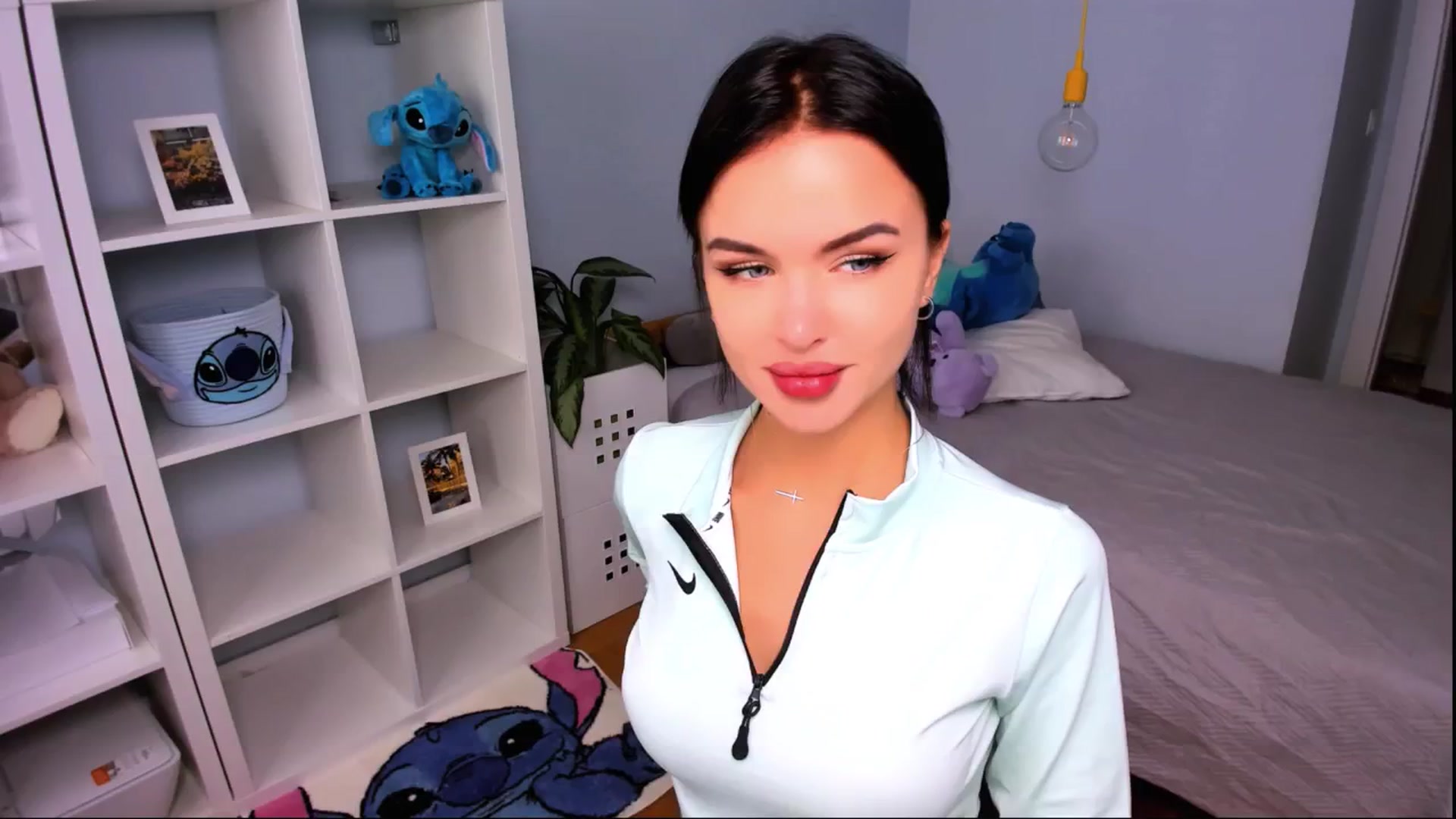 Gallery image thumbnail from Jennifercutie's myfreecams stream on, 09/23/2024, 11:36 image 1 of 20