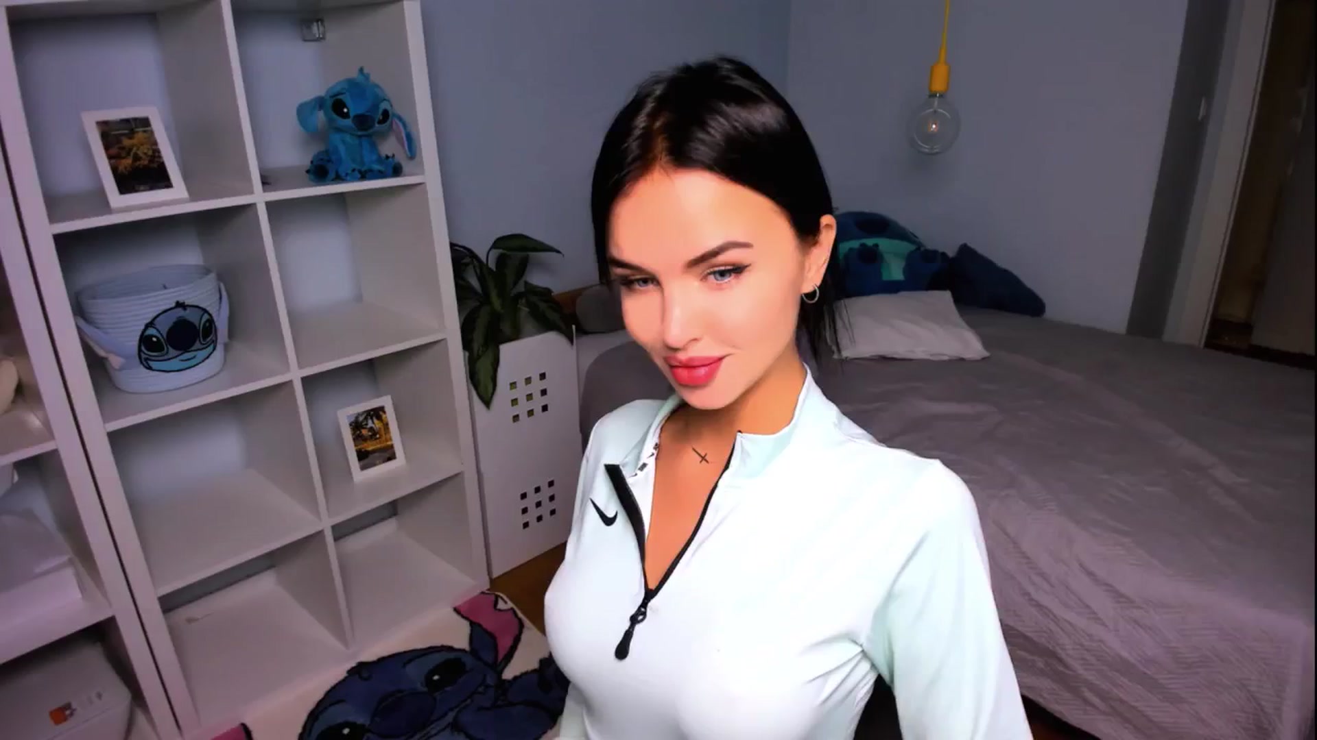 Gallery image thumbnail from Jennifercutie's myfreecams stream on, 09/23/2024, 19:00 image 14 of 20