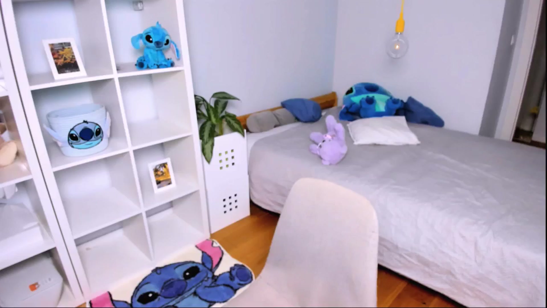 Gallery image thumbnail from Jennifercutie's myfreecams stream on, 09/24/2024, 19:56 image 5 of 20