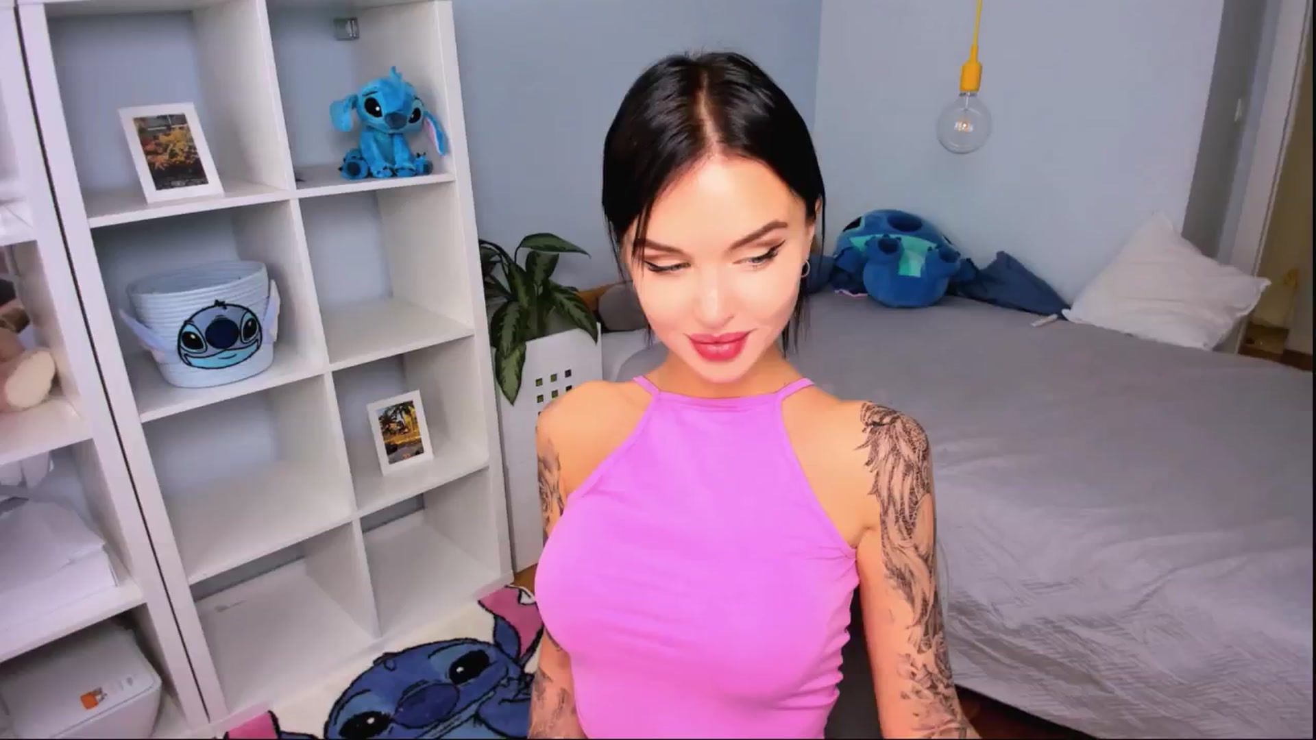 Gallery image thumbnail from Jennifercutie's myfreecams stream on, 09/25/2024, 13:38 image 7 of 20