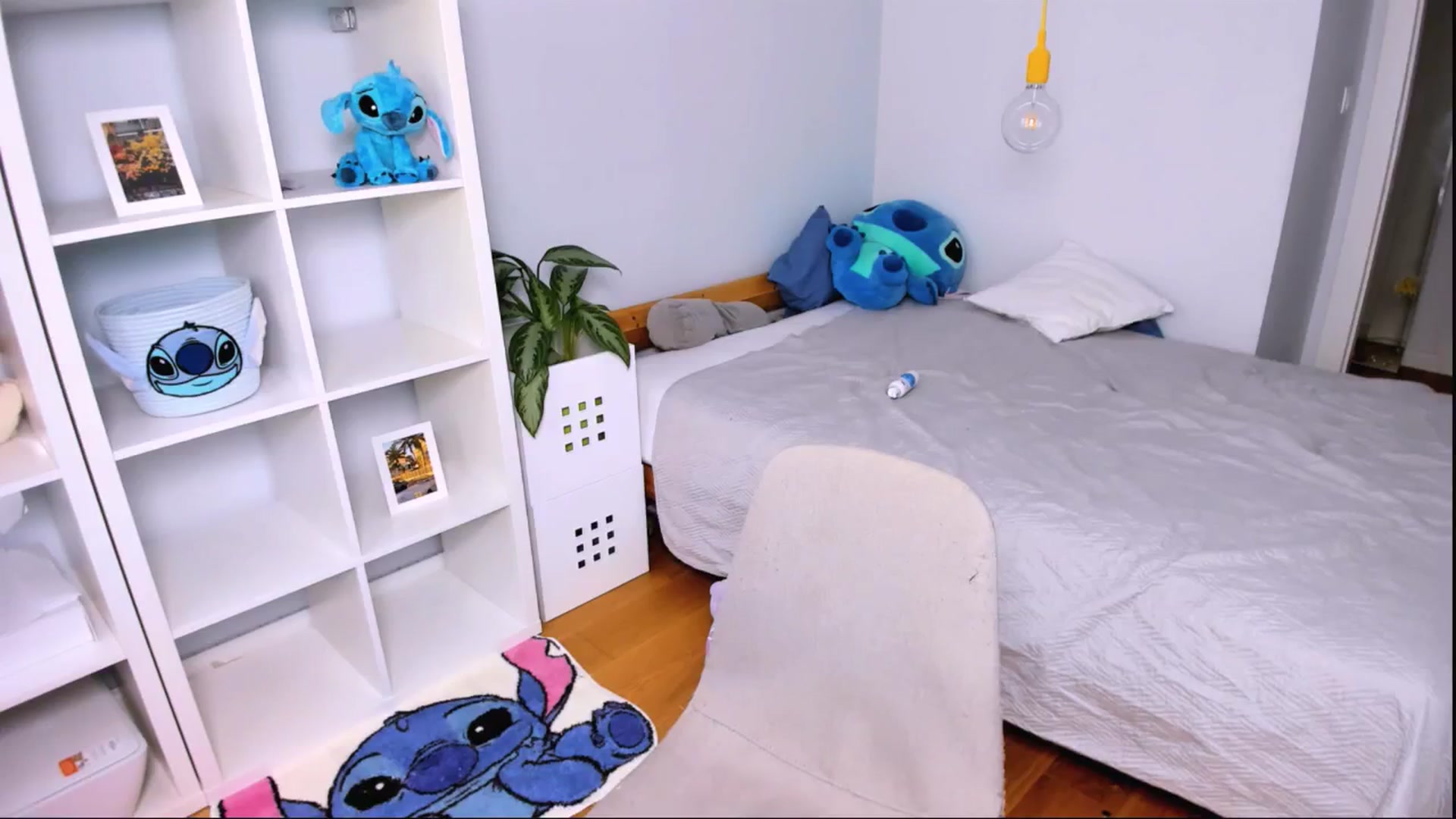 Gallery image thumbnail from Jennifercutie's myfreecams stream on, 09/26/2024, 13:43 image 8 of 20