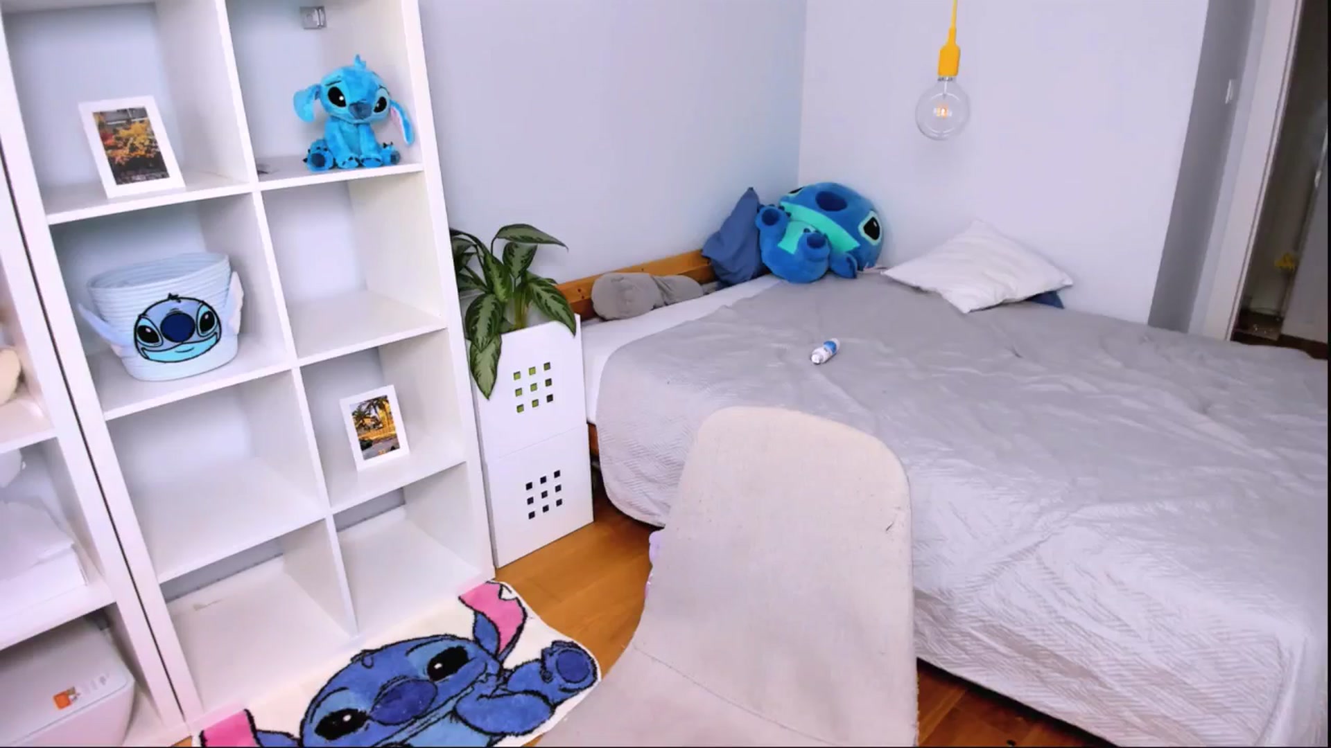Gallery image thumbnail from Jennifercutie's myfreecams stream on, 09/26/2024, 13:43 image 7 of 20