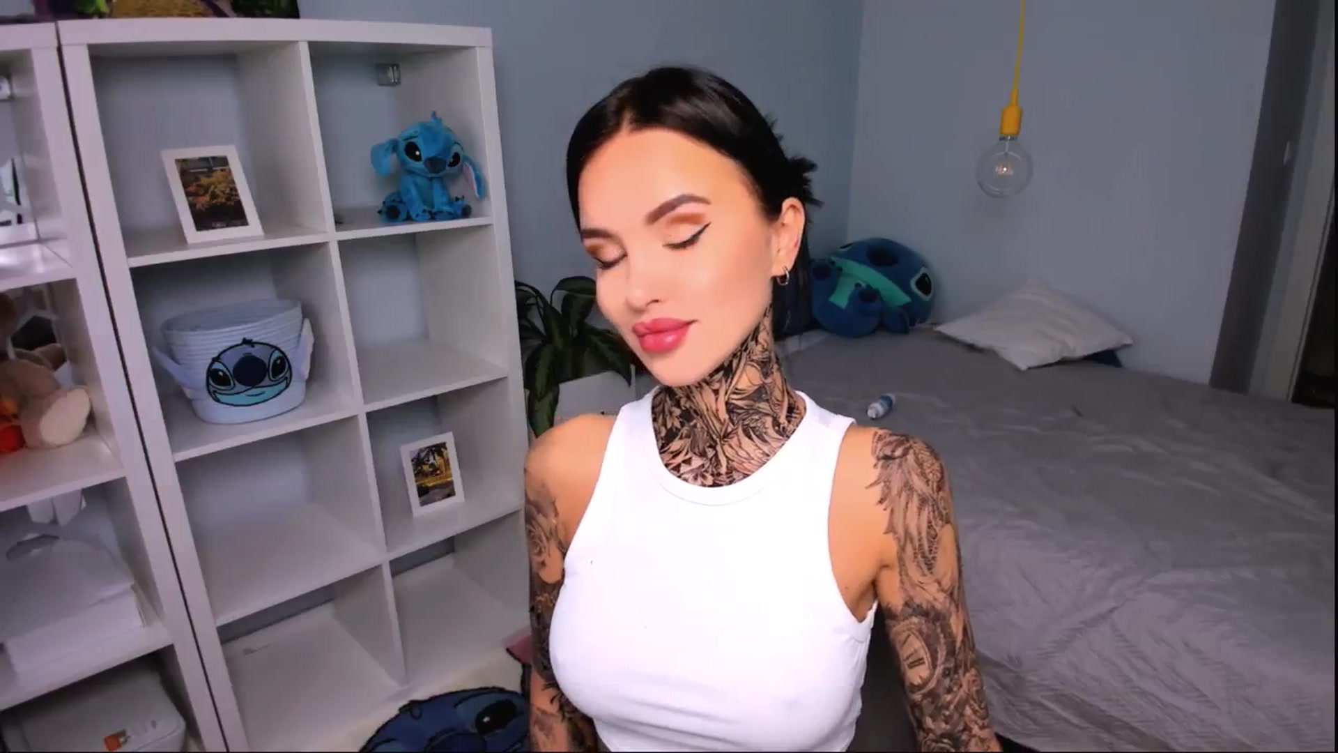 Gallery image thumbnail from Jennifercutie's myfreecams stream on, 09/26/2024, 13:43 image 19 of 20