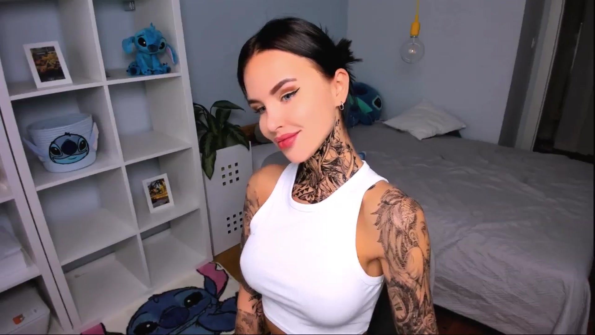 Gallery image thumbnail from Jennifercutie's myfreecams stream on, 09/26/2024, 13:43 image 10 of 20