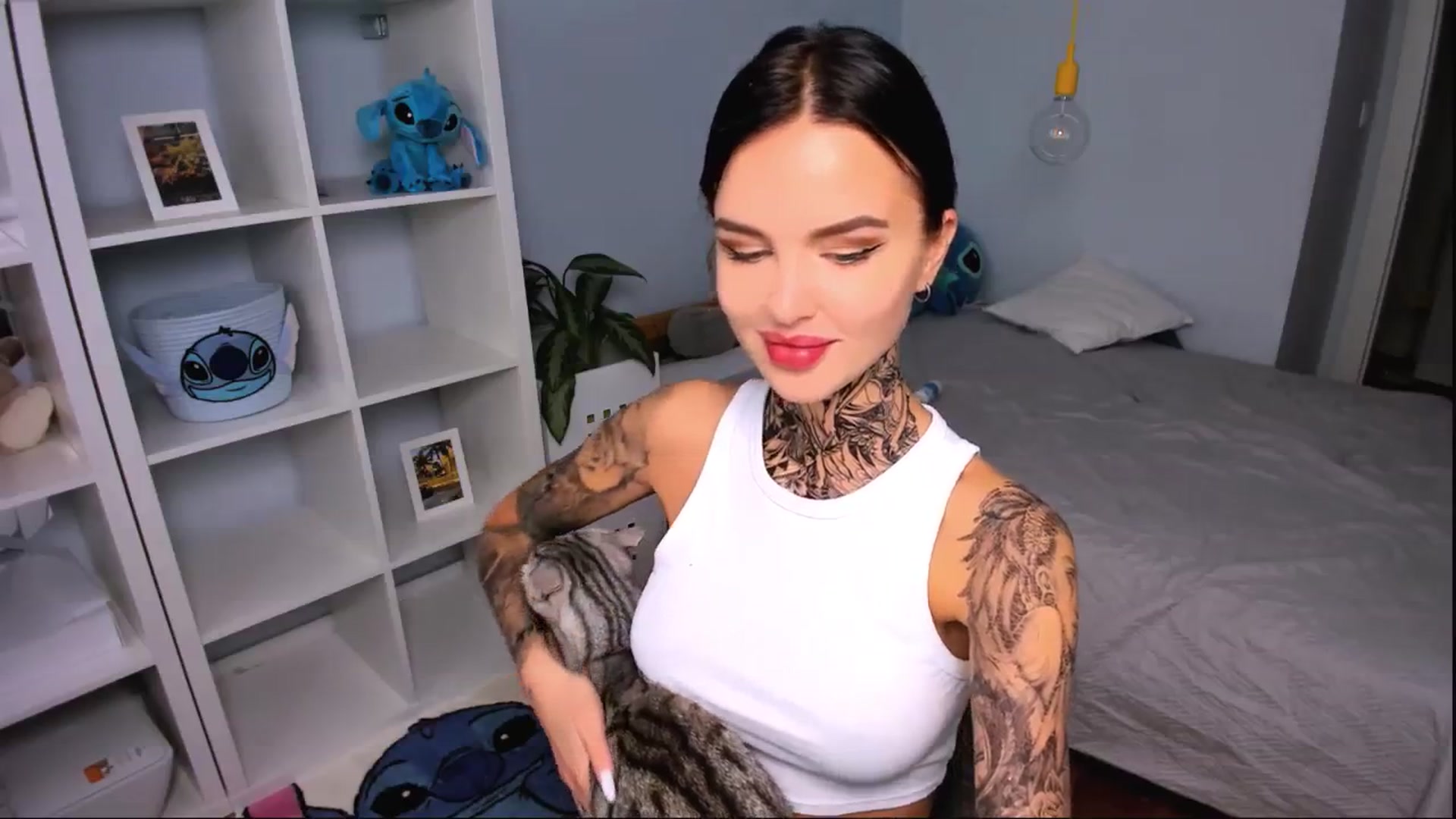 Gallery image thumbnail from Jennifercutie's myfreecams stream on, 09/26/2024, 13:43 image 5 of 20