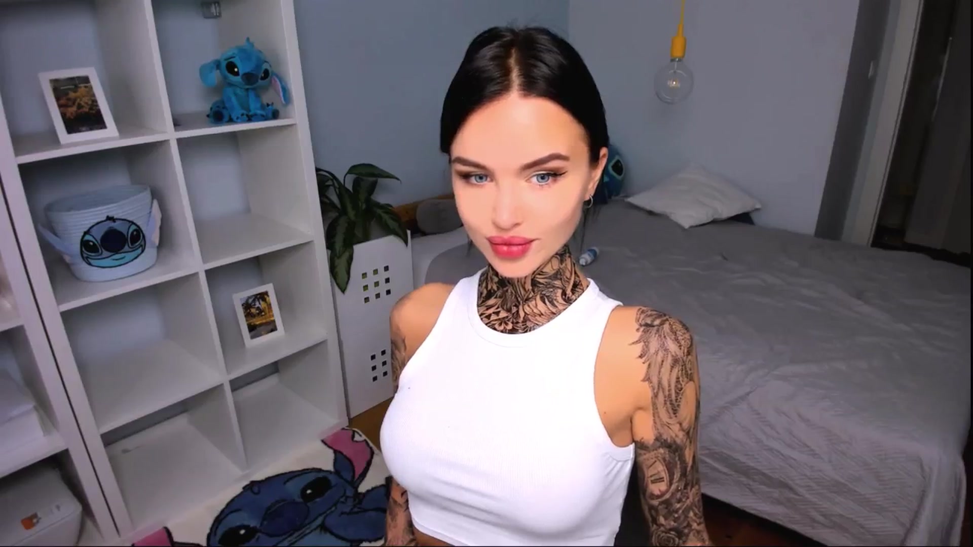 Gallery image thumbnail from Jennifercutie's myfreecams stream on, 09/26/2024, 13:43 image 11 of 20