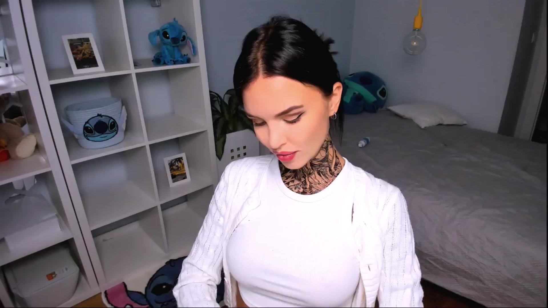 Gallery image thumbnail from Jennifercutie's myfreecams stream on, 09/26/2024, 14:45 image 18 of 20