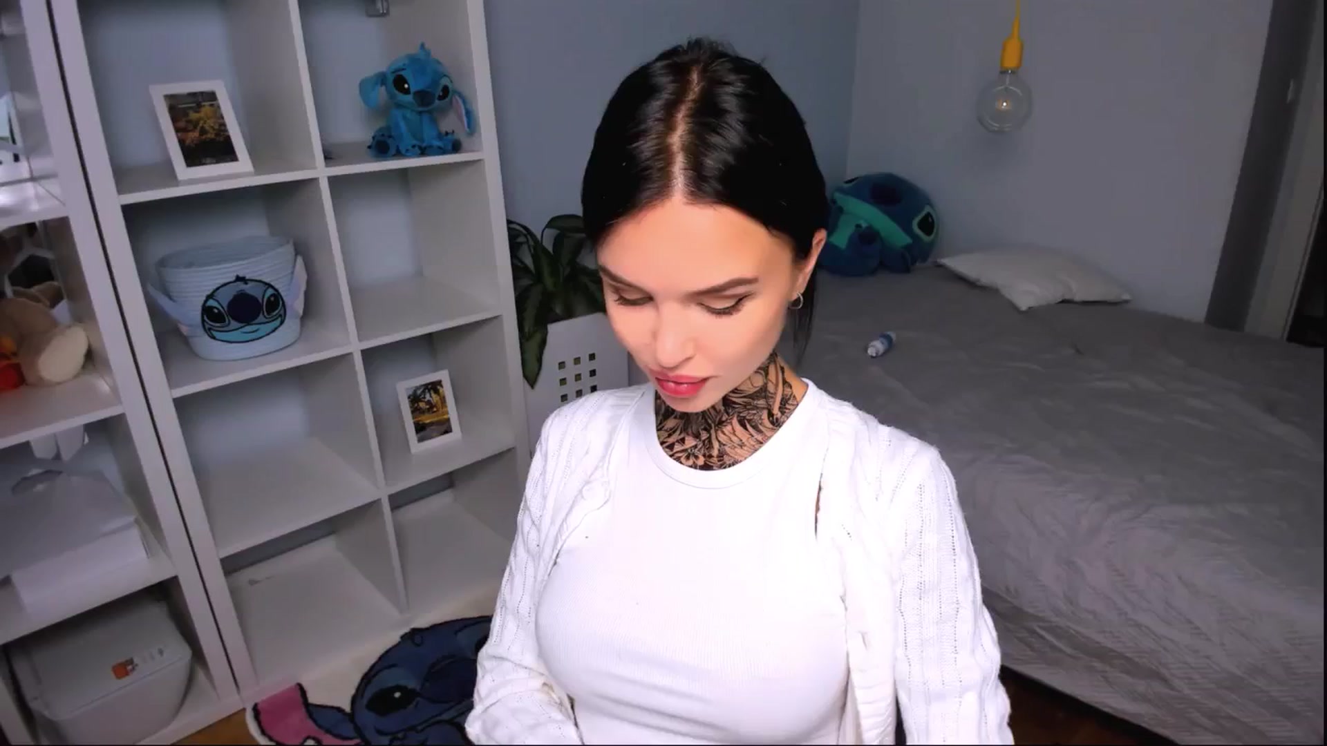 Gallery image thumbnail from Jennifercutie's myfreecams stream on, 09/26/2024, 14:45 image 17 of 20
