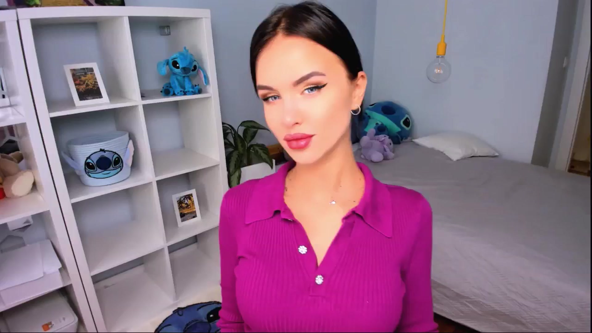 Gallery image thumbnail from Jennifercutie's myfreecams stream on, 09/27/2024, 12:53 image 5 of 20
