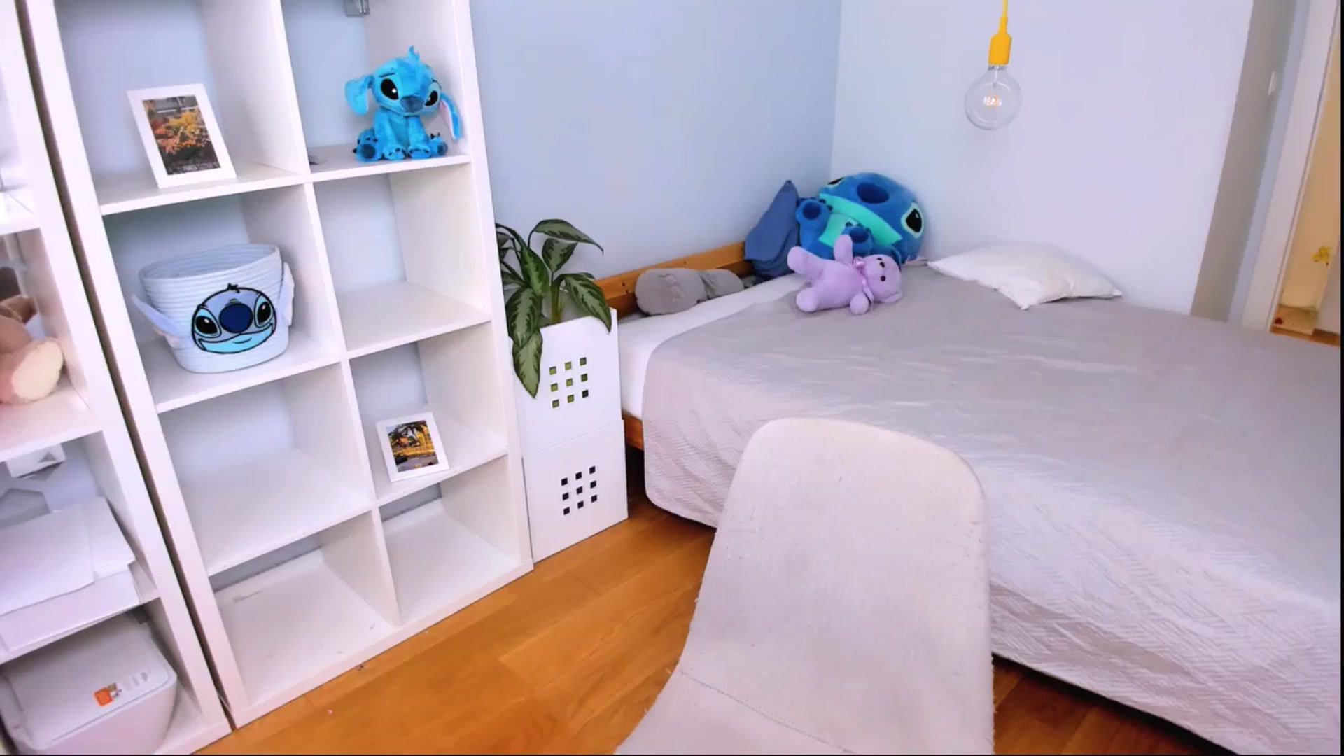 Gallery image thumbnail from Jennifercutie's myfreecams stream on, 09/29/2024, 14:35 image 13 of 20