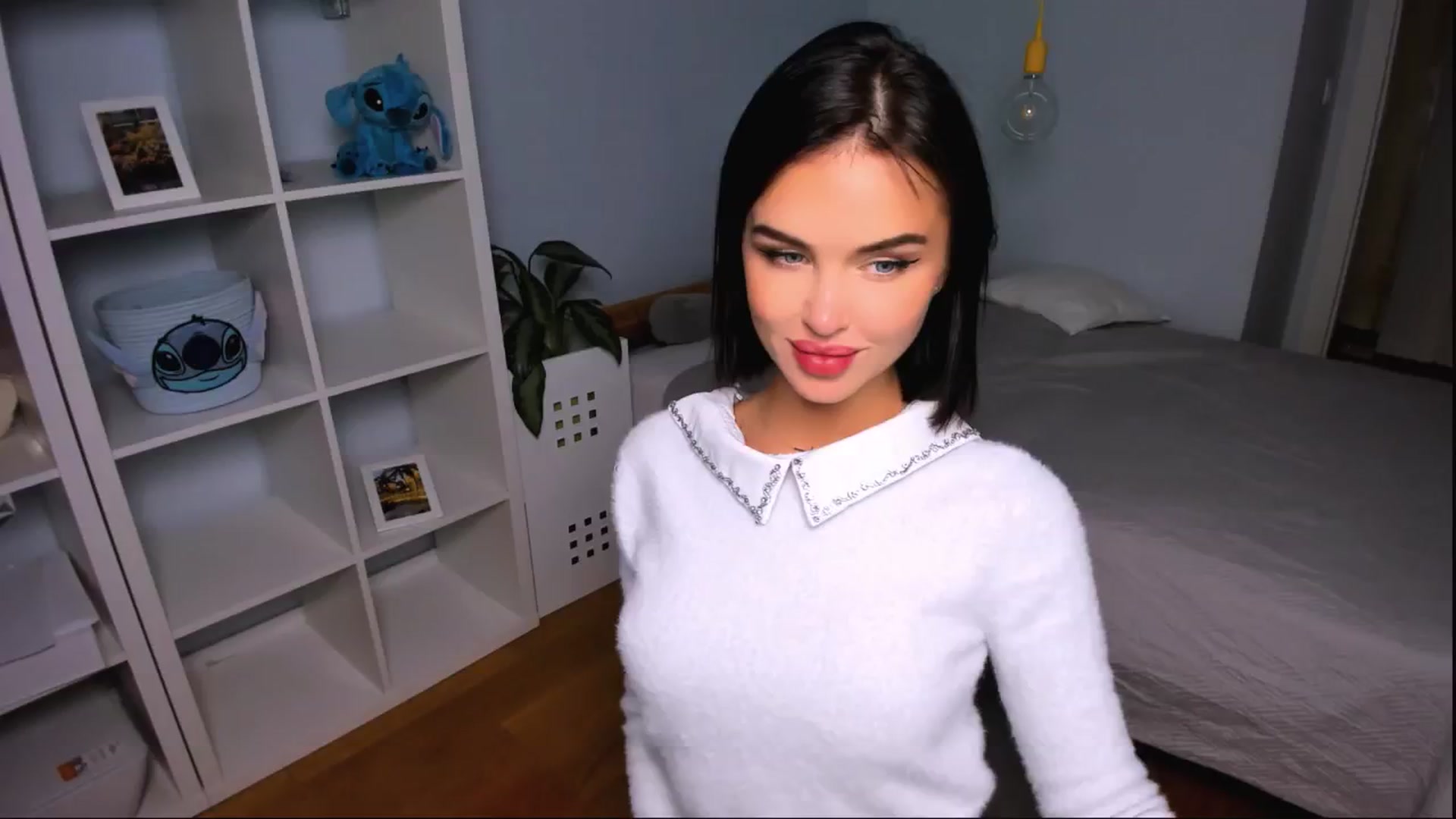 Gallery image thumbnail from Jennifercutie's myfreecams stream on, 09/29/2024, 18:06 image 2 of 20