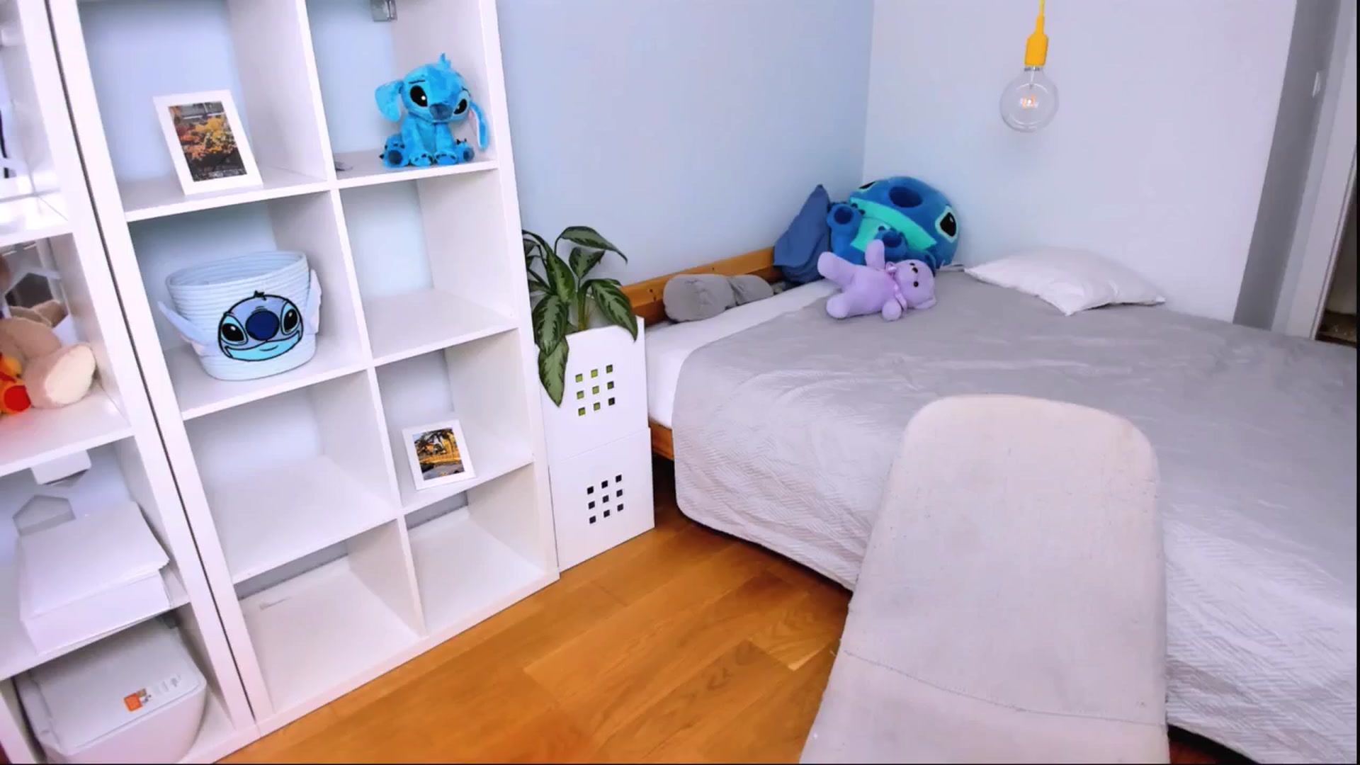 Gallery image thumbnail from Jennifercutie's myfreecams stream on, 09/30/2024, 15:10 image 11 of 20