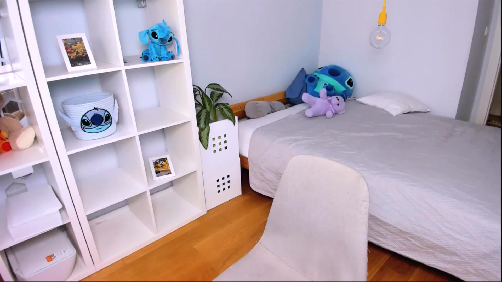 Gallery image thumbnail from Jennifercutie's myfreecams stream on, 09/30/2024, 15:10 image 8 of 20