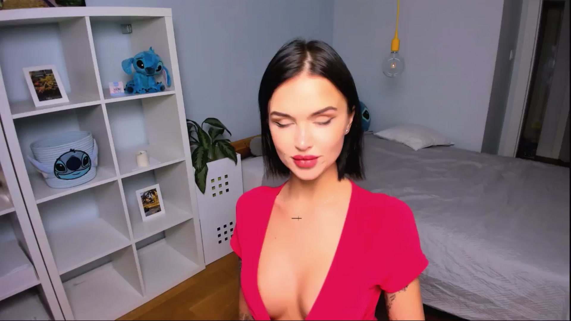 Gallery image thumbnail from Jennifercutie's myfreecams stream on, 10/01/2024, 17:18 image 5 of 20