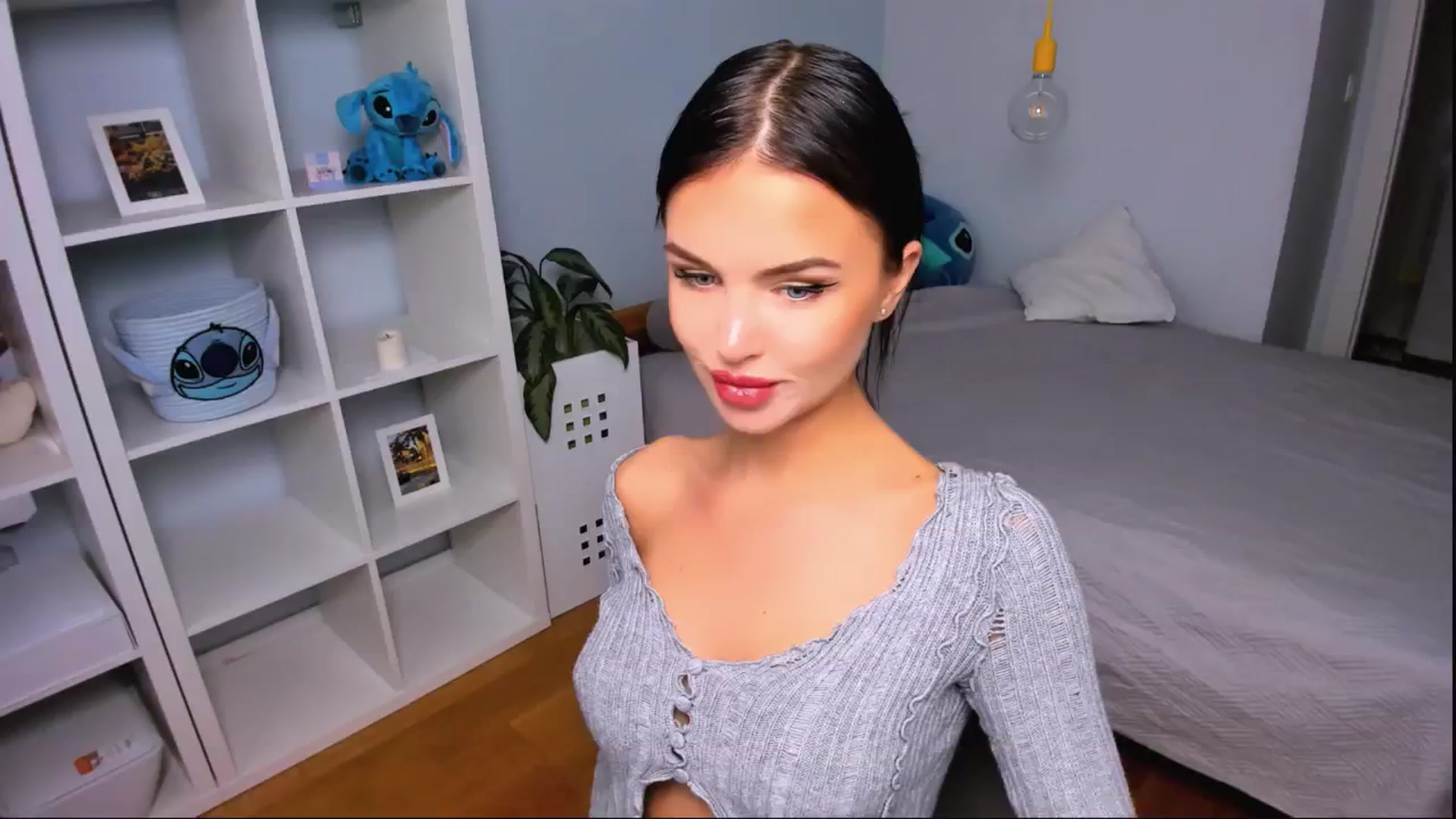 Gallery image thumbnail from Jennifercutie's myfreecams stream on, 10/02/2024, 12:34 image 8 of 20