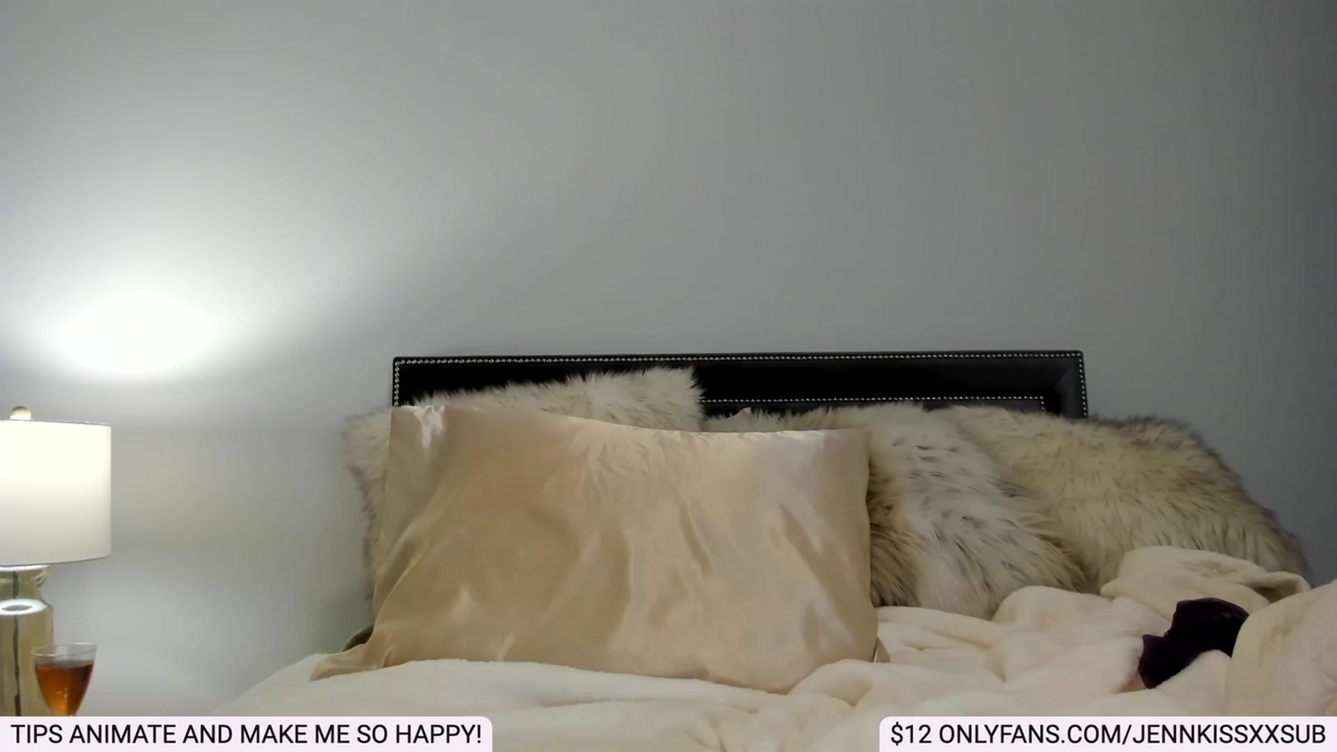 Gallery image thumbnail from JennkissxxSUB's myfreecams stream on, 01/26/2023, 09:38 image 7 of 20