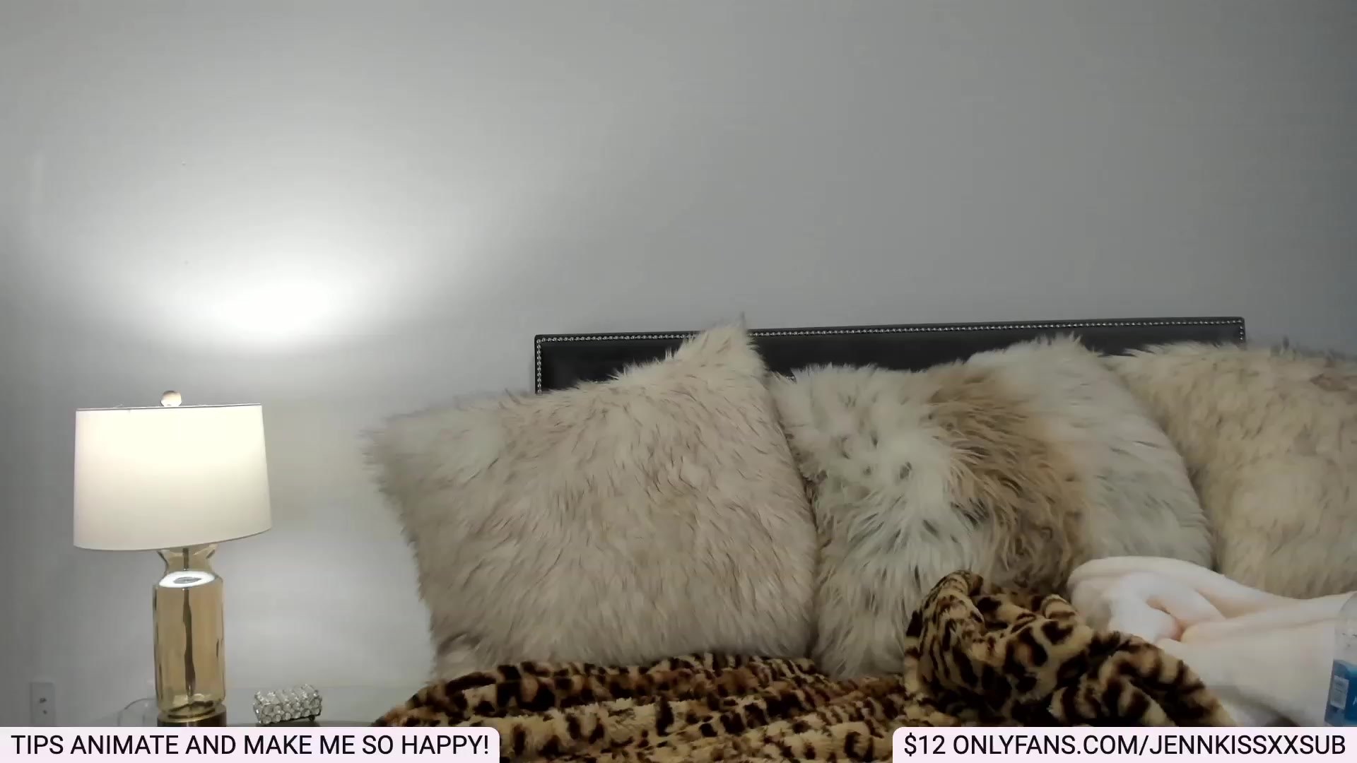 Gallery image thumbnail from JennkissxxSUB's myfreecams stream on, 02/02/2023, 09:42 image 4 of 20