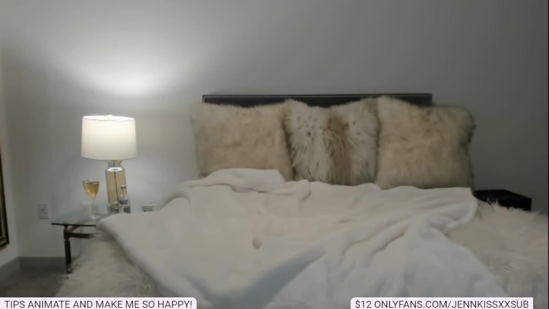 Gallery image thumbnail from JennkissxxSUB's myfreecams stream on, 02/15/2023, 09:51 image 10 of 20