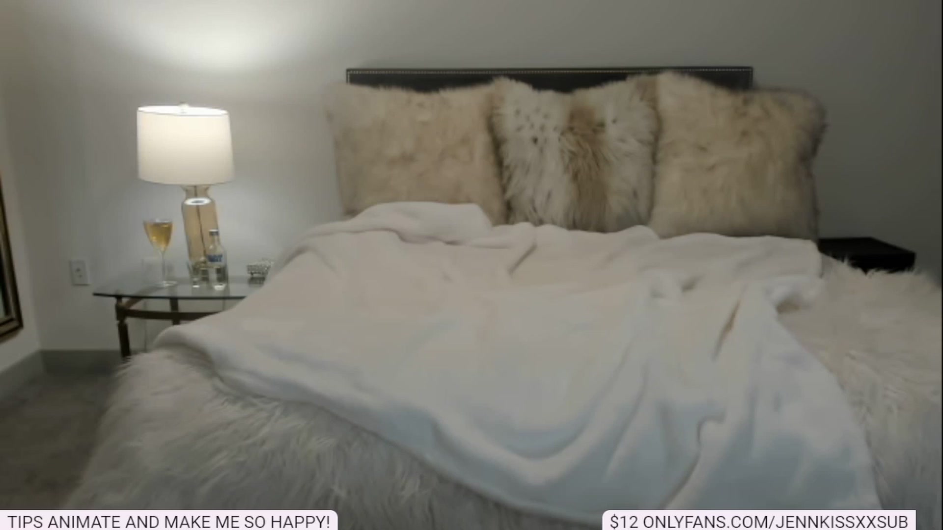 Gallery image thumbnail from JennkissxxSUB's myfreecams stream on, 02/15/2023, 13:03 image 13 of 20