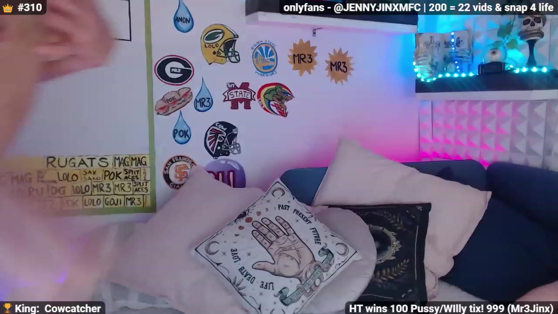 Gallery image thumbnail from Jennnay's myfreecams stream on, 11/21/2022, 06:29 image 15 of 20