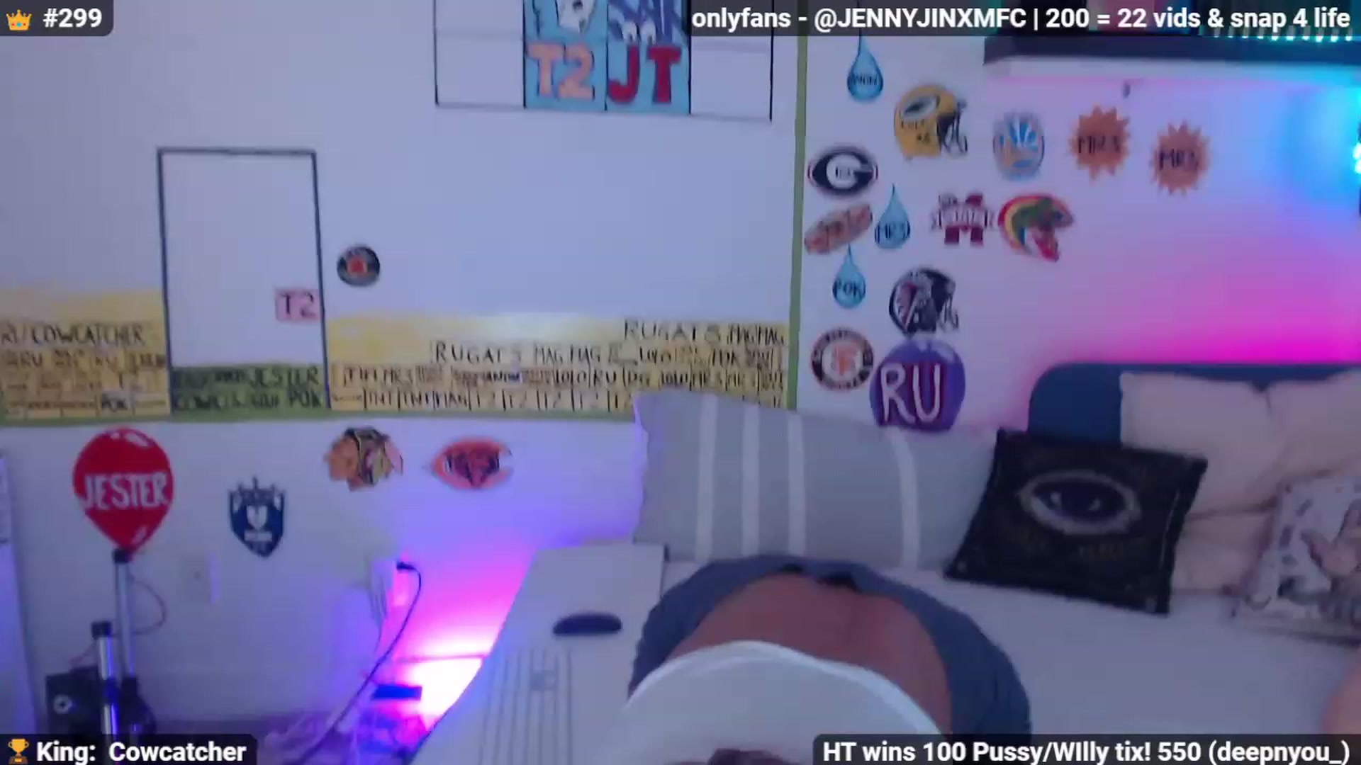 Gallery image thumbnail from Jennnay's myfreecams stream on, 11/21/2022, 22:27 image 9 of 20