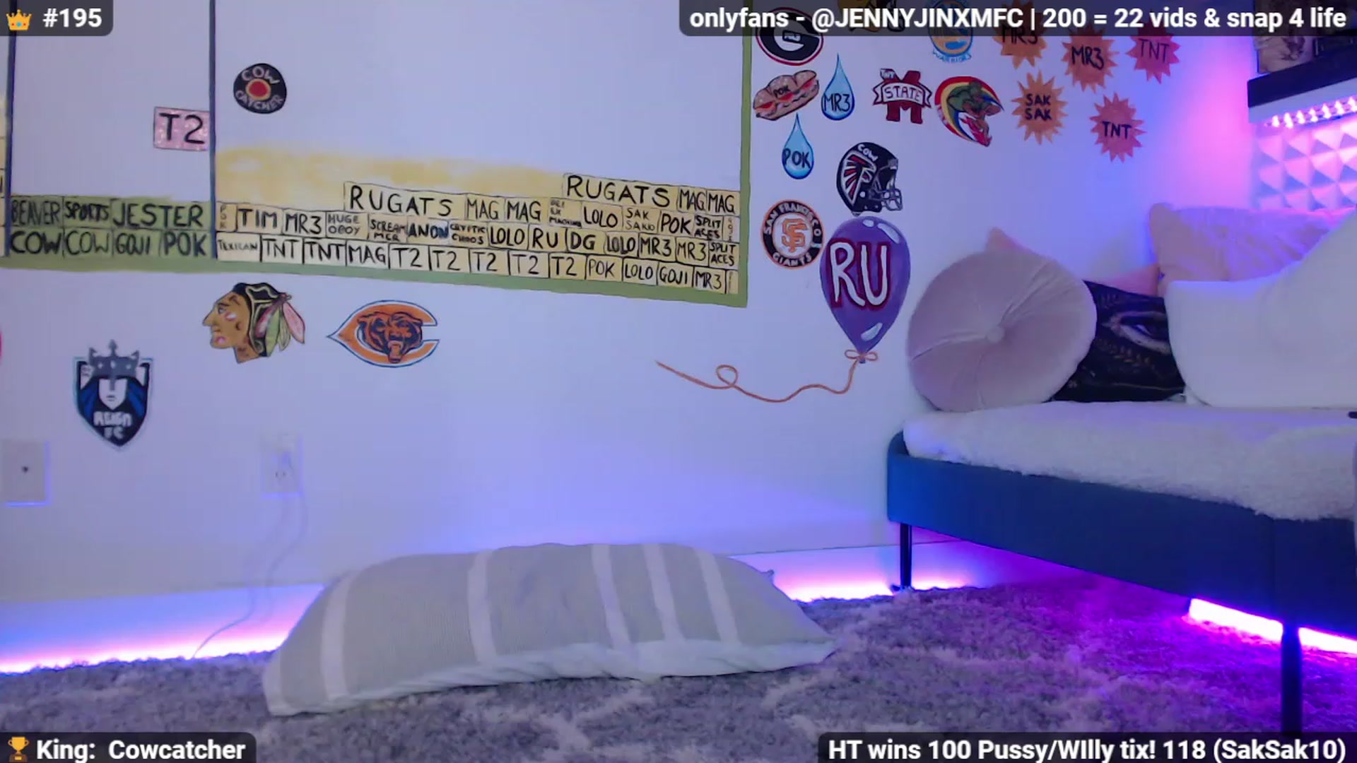 Gallery image thumbnail from Jennnay's myfreecams stream on, 11/25/2022, 01:59 image 18 of 20