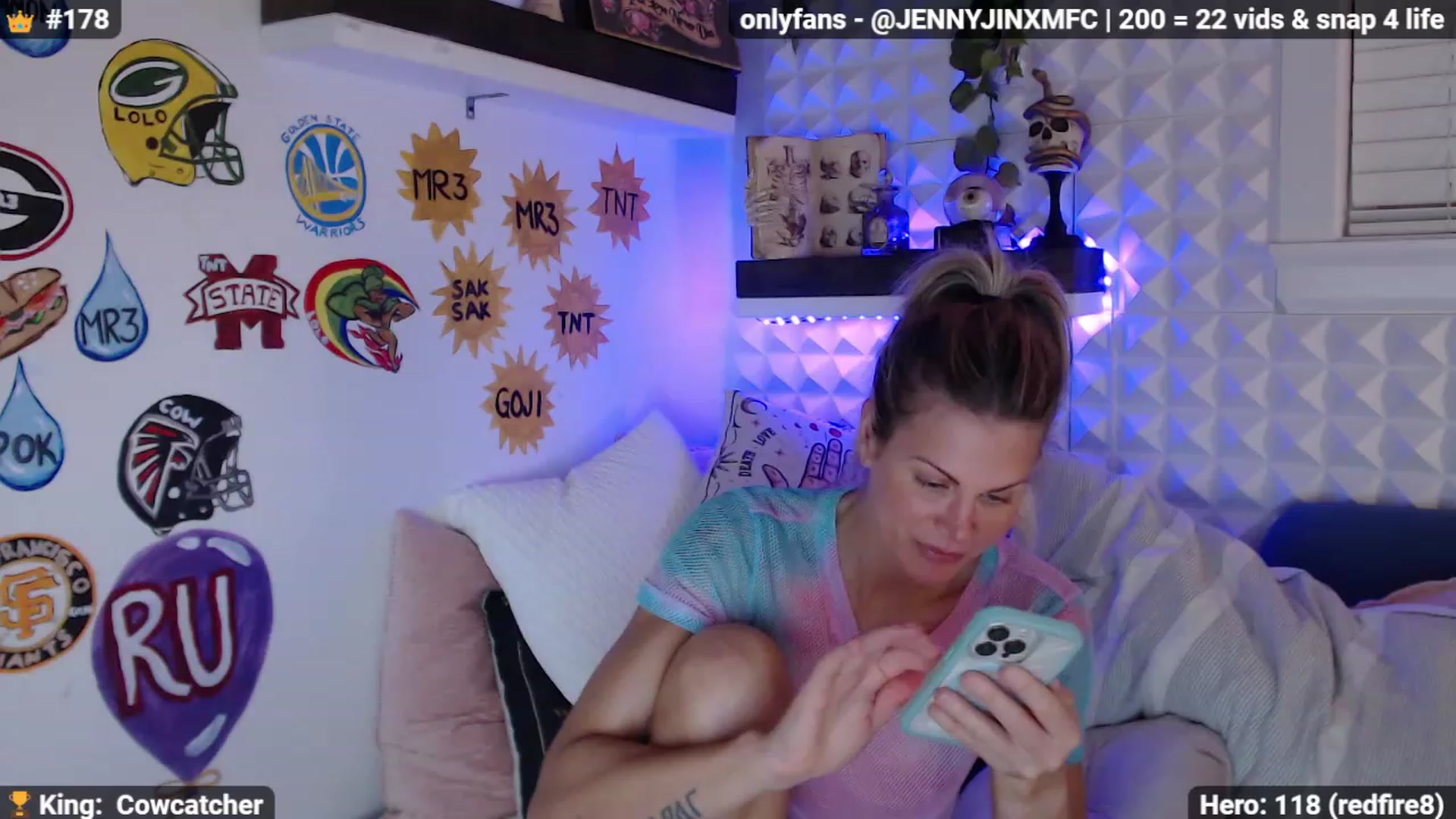 Gallery image thumbnail from Jennnay's myfreecams stream on, 11/28/2022, 04:39 image 20 of 20