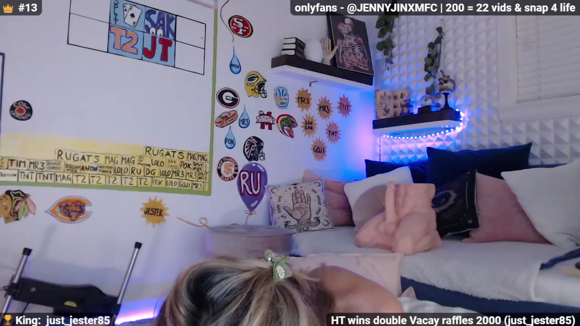 Gallery image thumbnail from Jennnay's myfreecams stream on, 12/02/2022, 04:05 image 7 of 20